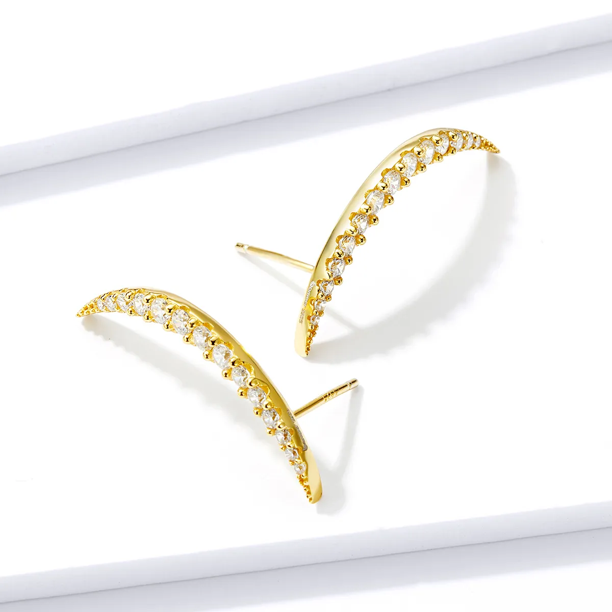 Pandora Style Crescent Moon Stud øredobber - BSE314