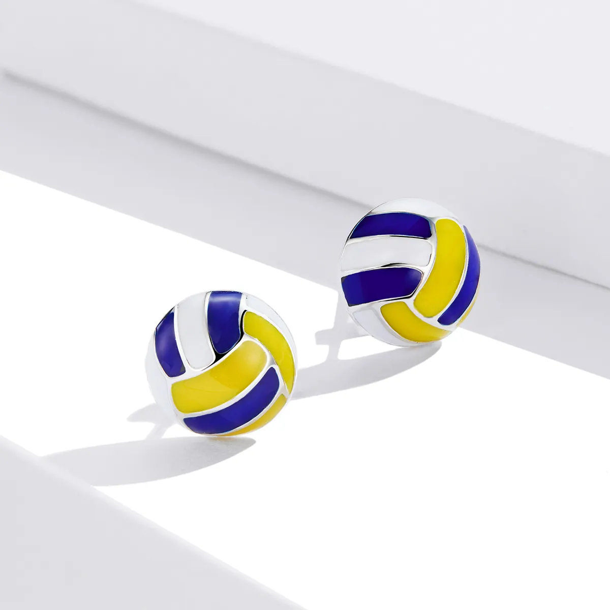 Pandora Style Dynamic Volleyball øredobber - SCE902