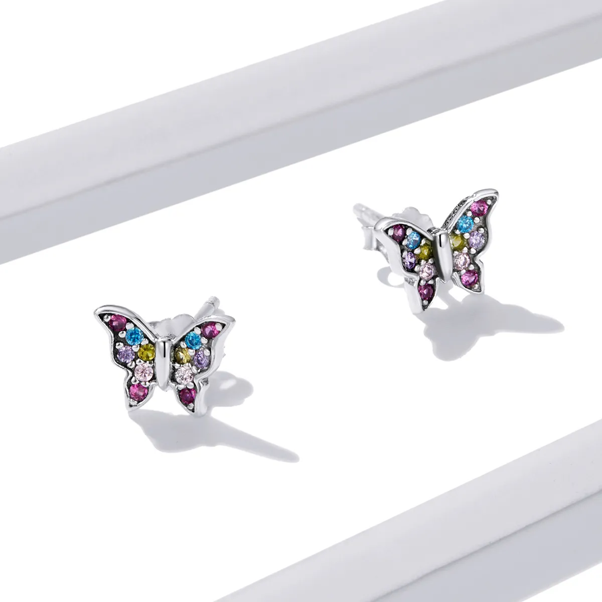 Pandora Style Fargerike Butterfly Stud øredobber - BSE514