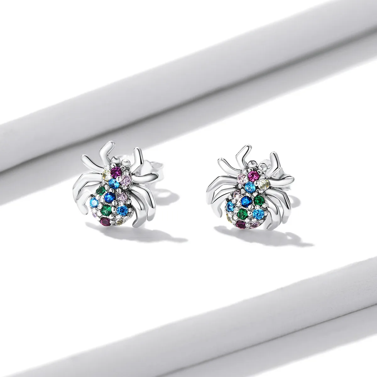 Pandora Style Fargerike Spider Stud øredobber - BSE561