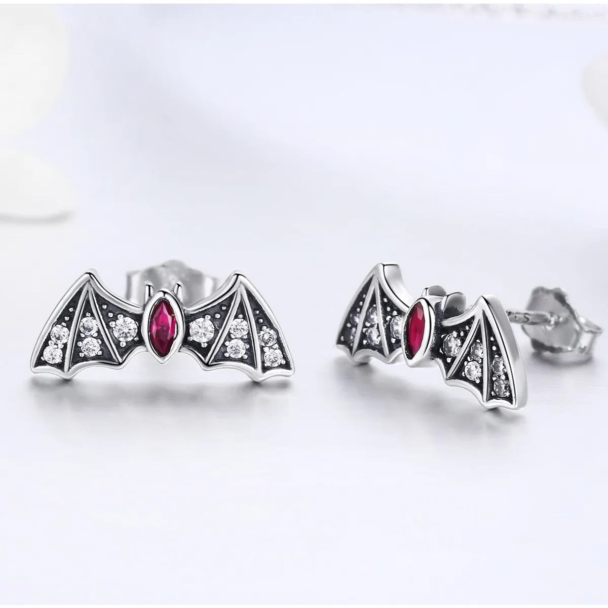 Pandora Style Mystery Bat Stud øredobber - BSE004