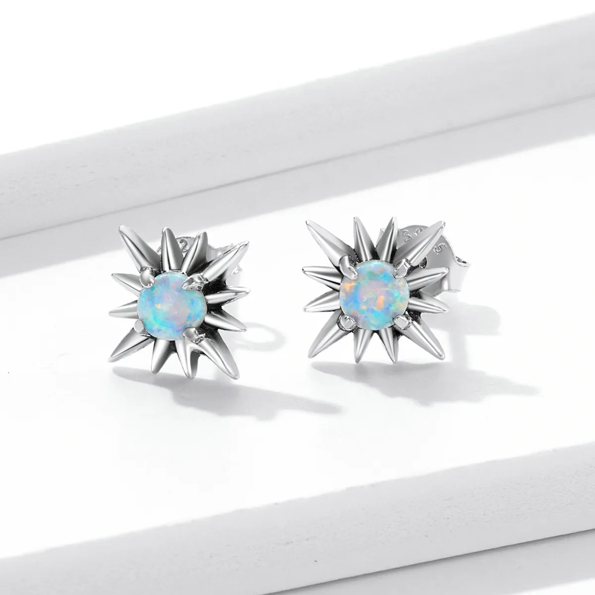 Pandora Style Opal Star Stud øredobber - BSE581