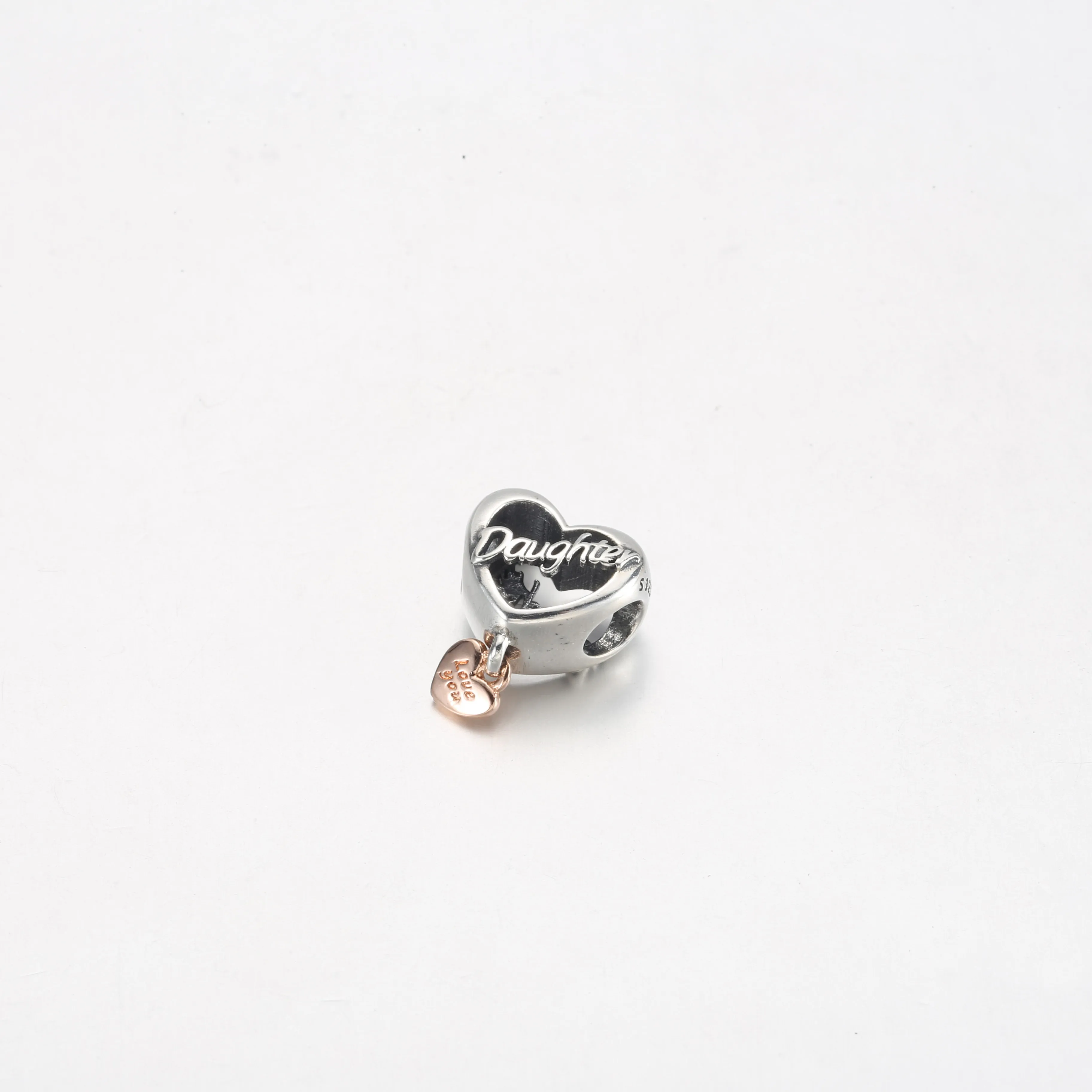 Pandora Elsk Din Datter Hjerteformet Charm - 782327C00