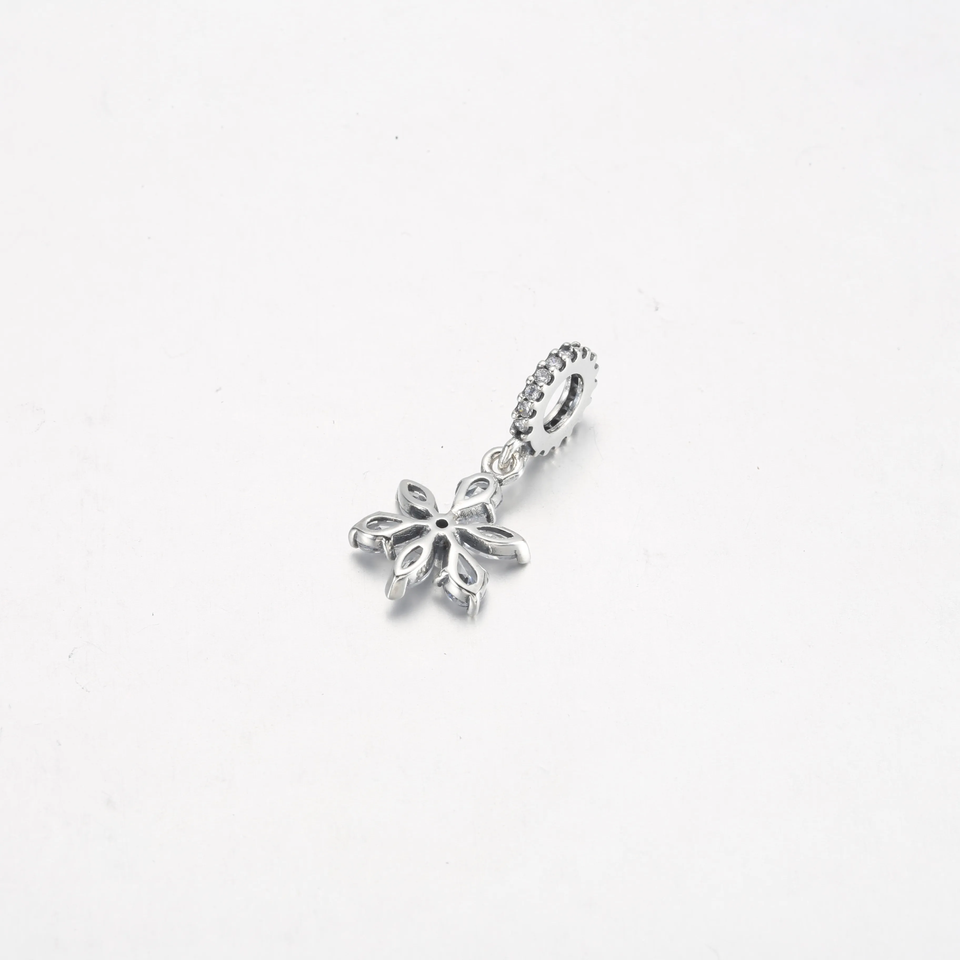 Pandora Funklende Herbarium Klynge Hengende Charm - 792382C01