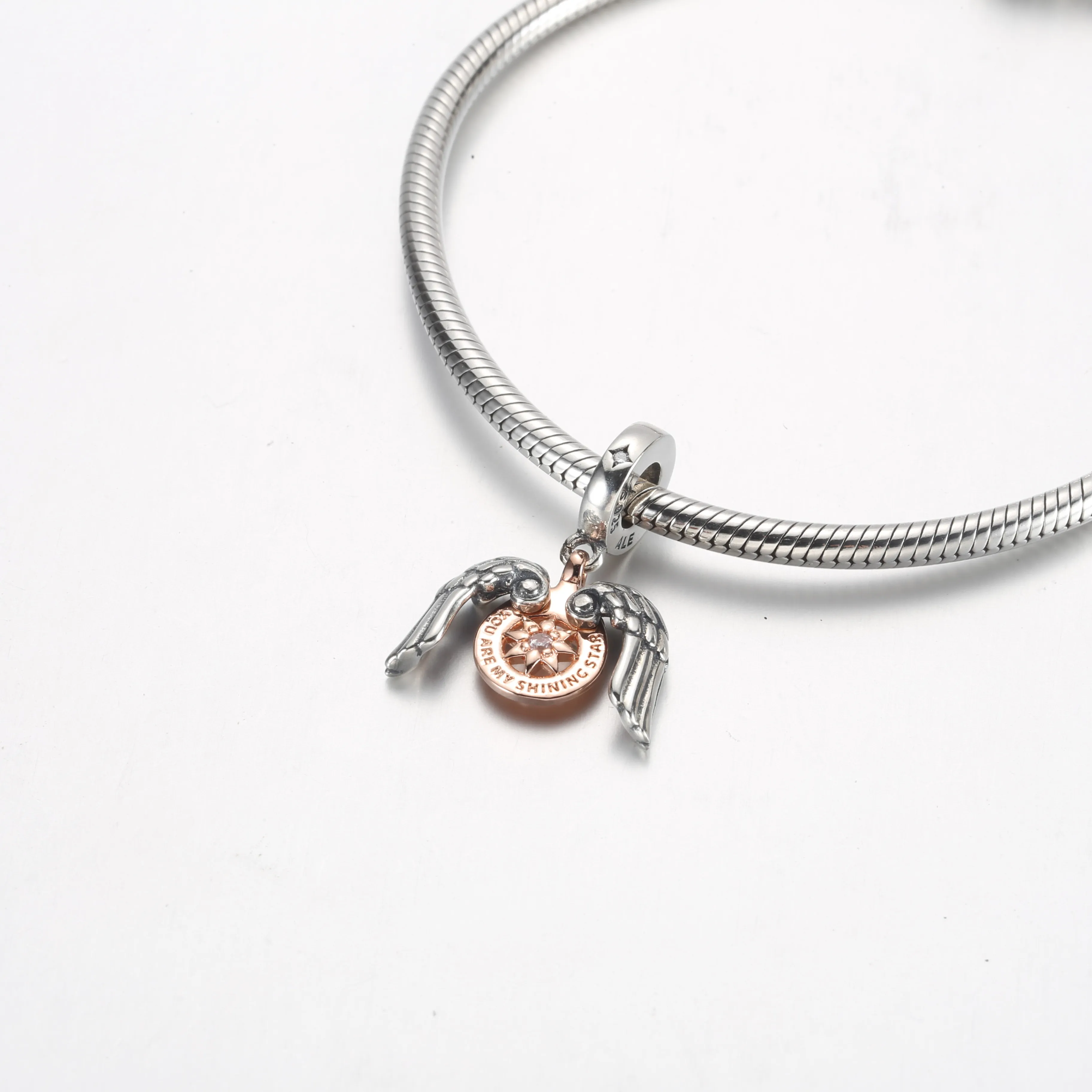 Pandora Himmelsk Kompass Englevinger Hengende Charm - 782359C01