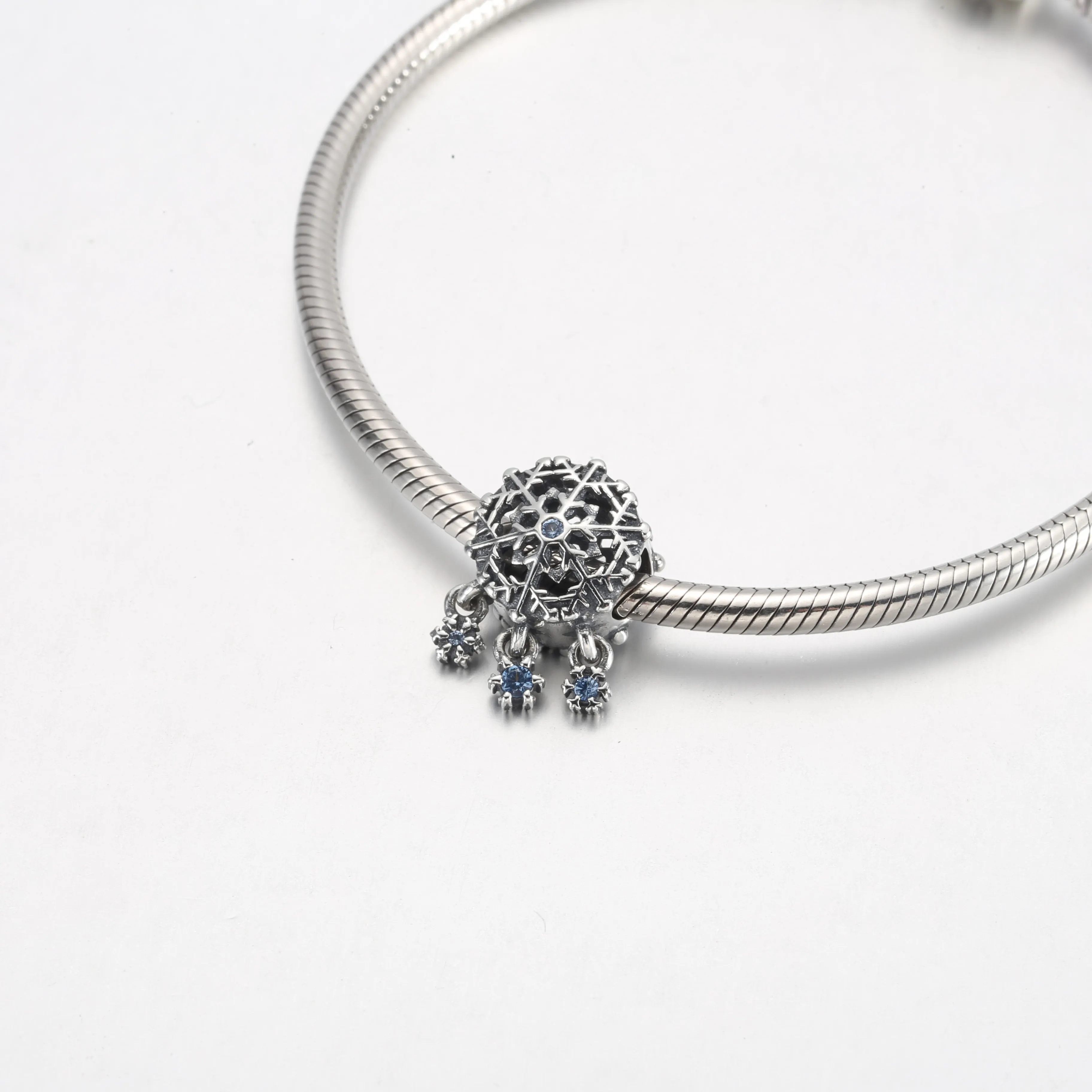 Pandora Iskaldt Snøfnugg Dråpe Charm - 792367C01