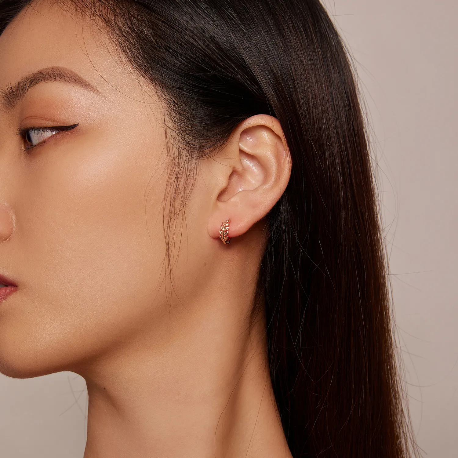 Pandora Style Leaves Hoops øredobber - BSE500-C