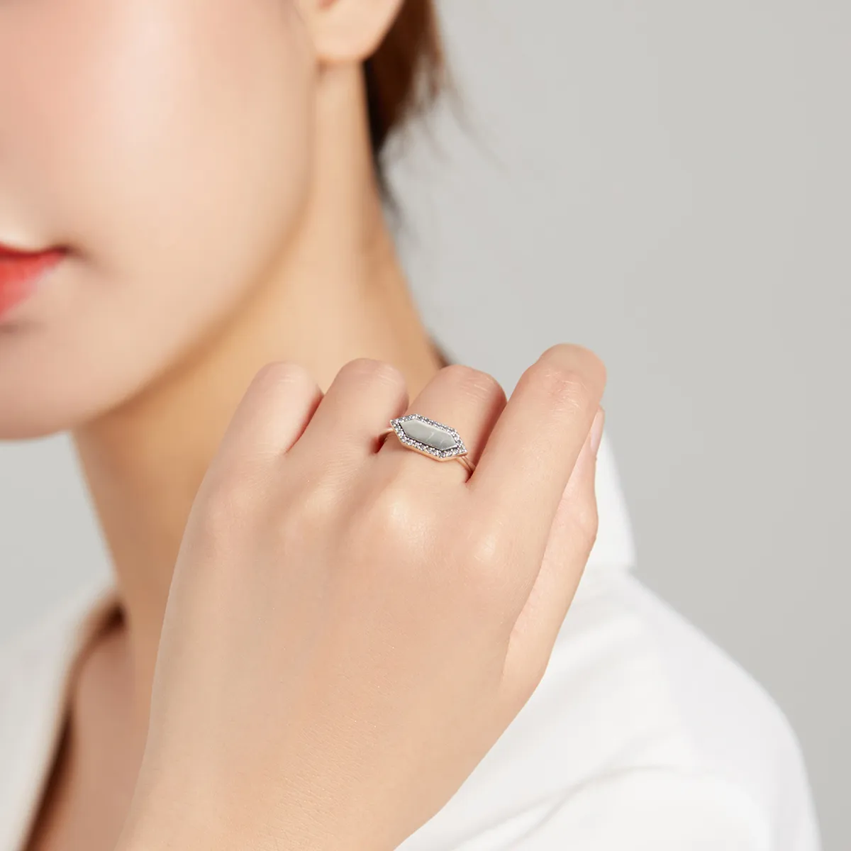 Pandora Style Sparkling Ring - SCR701