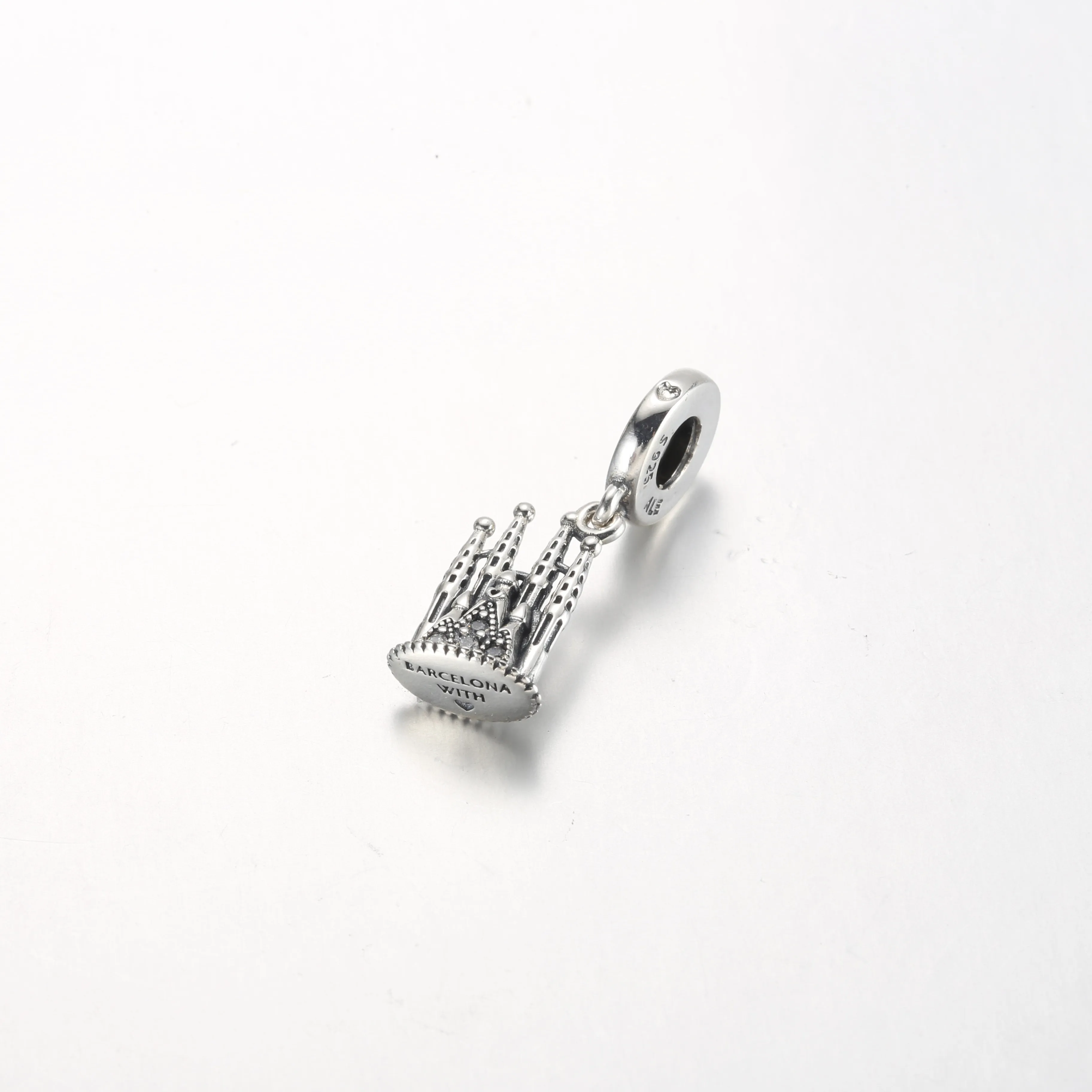 Pandora Barcelona Monument Hengende Charm - 792709C01