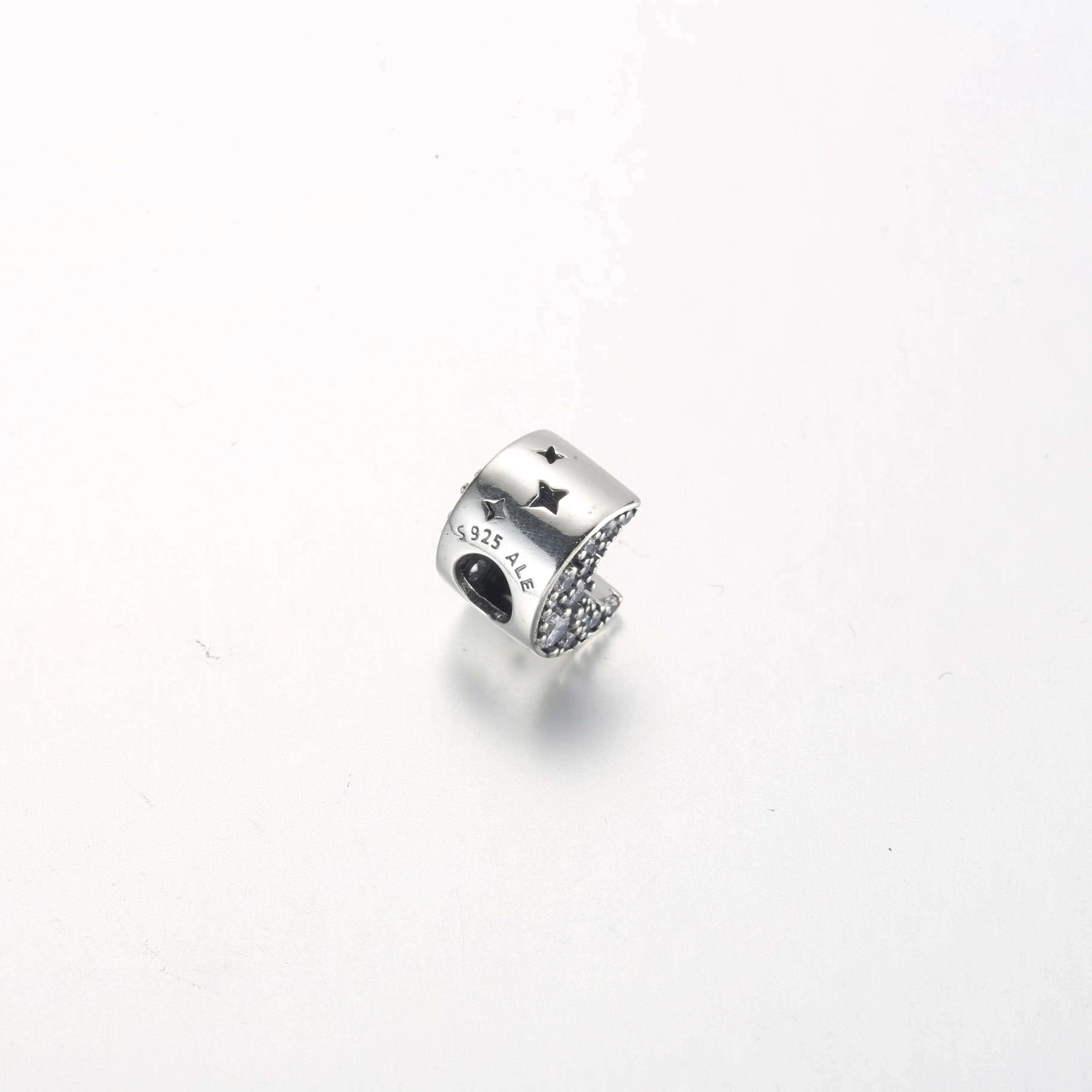 Pandora Funklende Halvmåne Charm - 792768C01