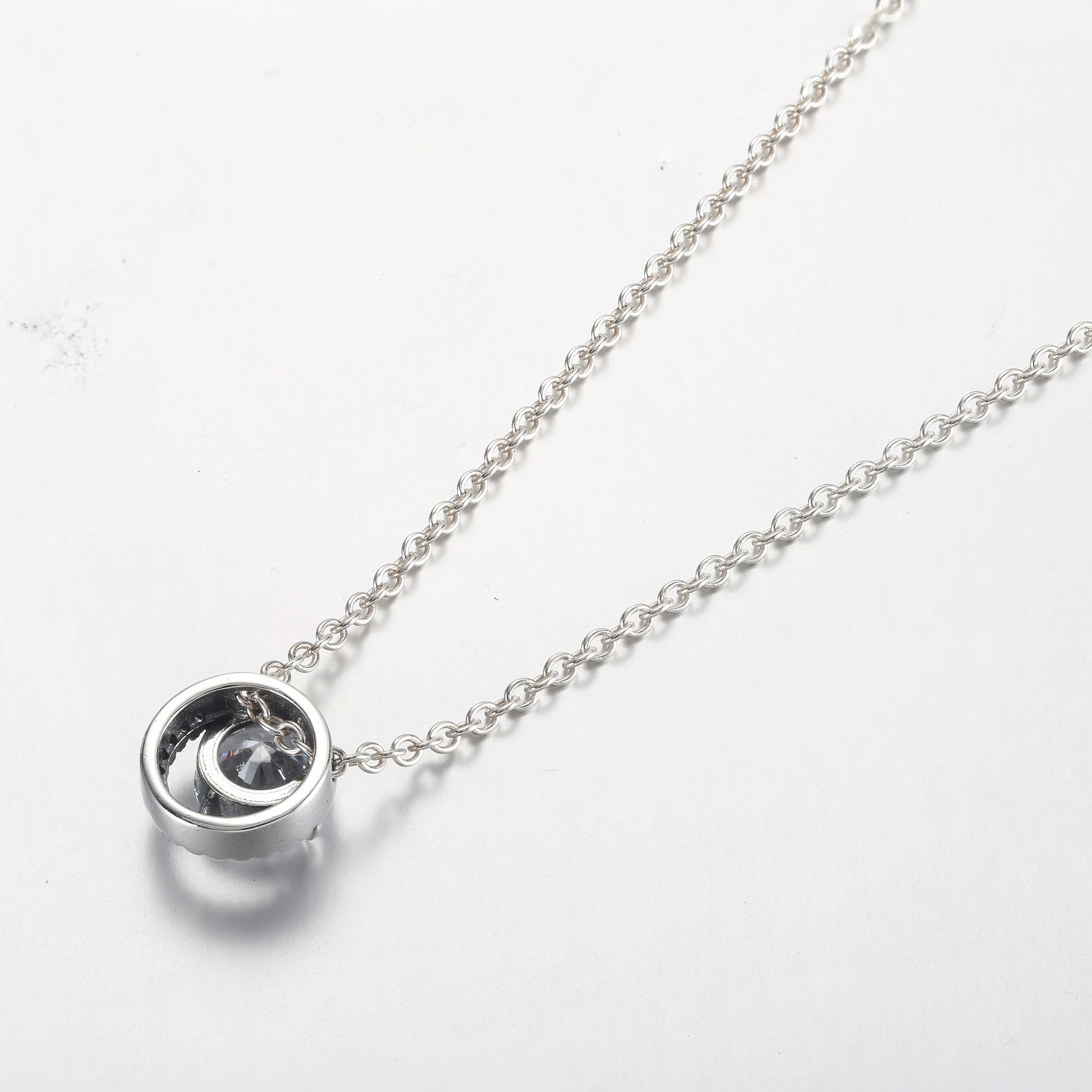 Pandora Funklende Rund Halo Anheng Collier Halskjede - 361174C01-45