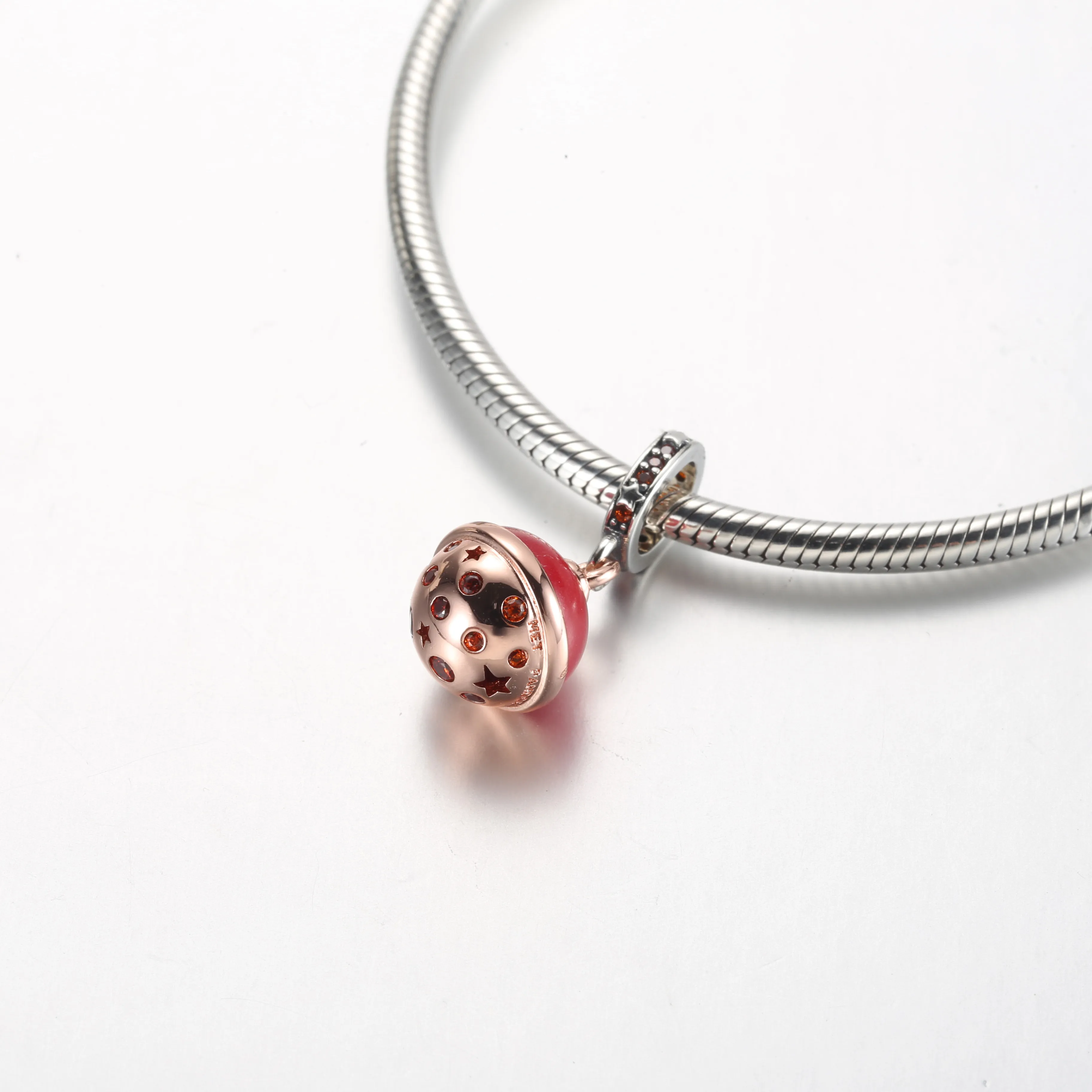 Pandora Planeten Mars Murano Hengende Charm - 782433C01