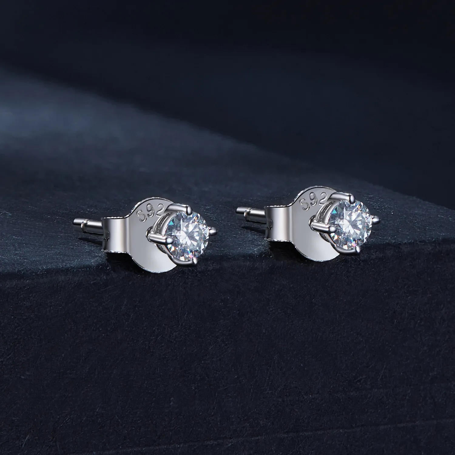 Pandora Style 0.1Ct Moissanite øredobber (to sertifikater) - MSE038