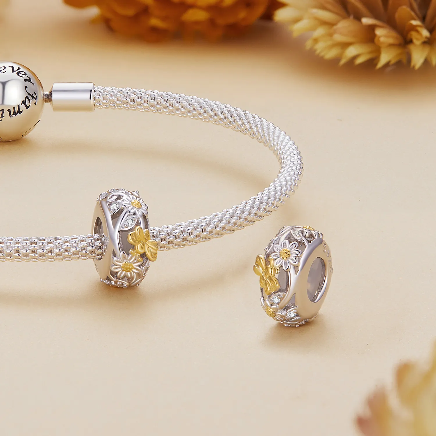 Pandora Style Daisy Bee silikonavstandsstykke - BSC819