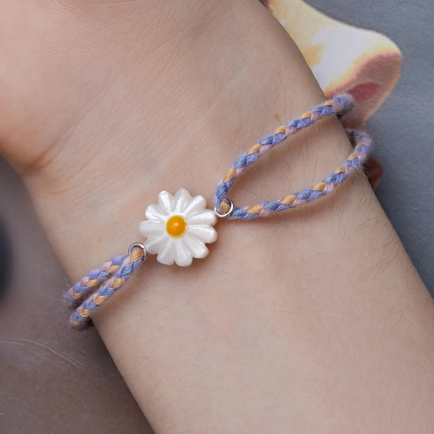 Pandora Style Daisy Cord Armbånd - SCB250