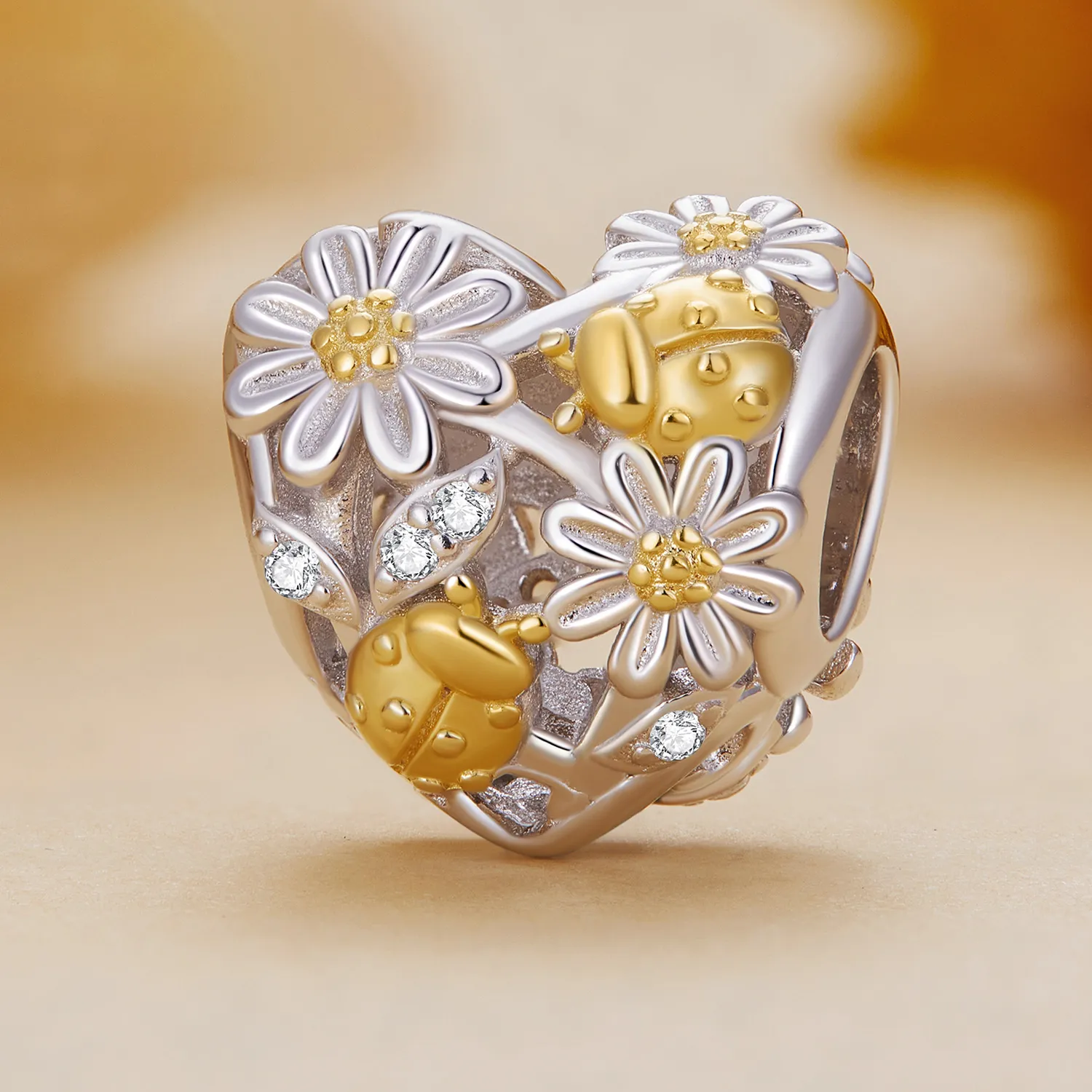 Pandora Style Daisy Ladybug Charm - BSC817