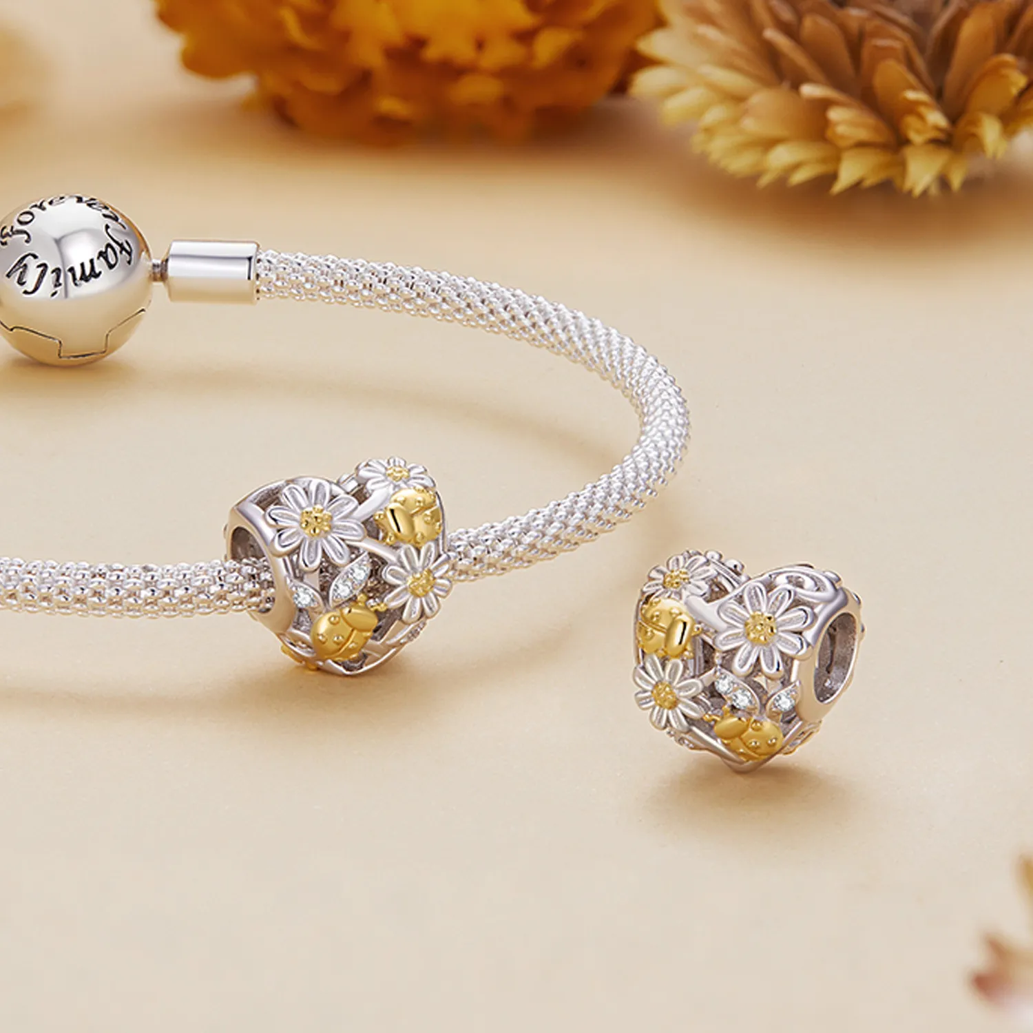 Pandora Style Daisy Ladybug Charm - BSC817