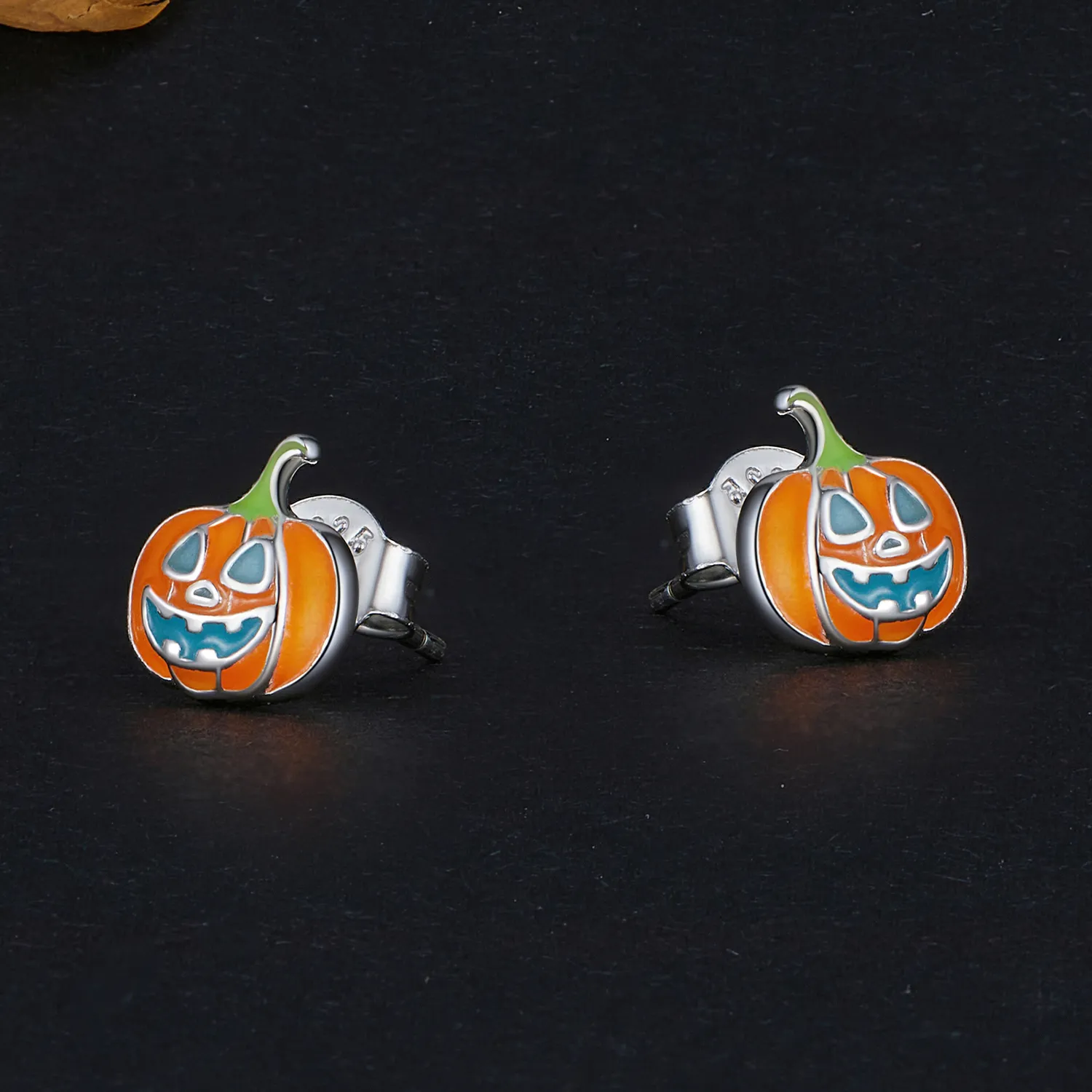 Pandora Style Glow-In-The-Dark Pumpkin Personalized Studs Øredobber - SCE1640