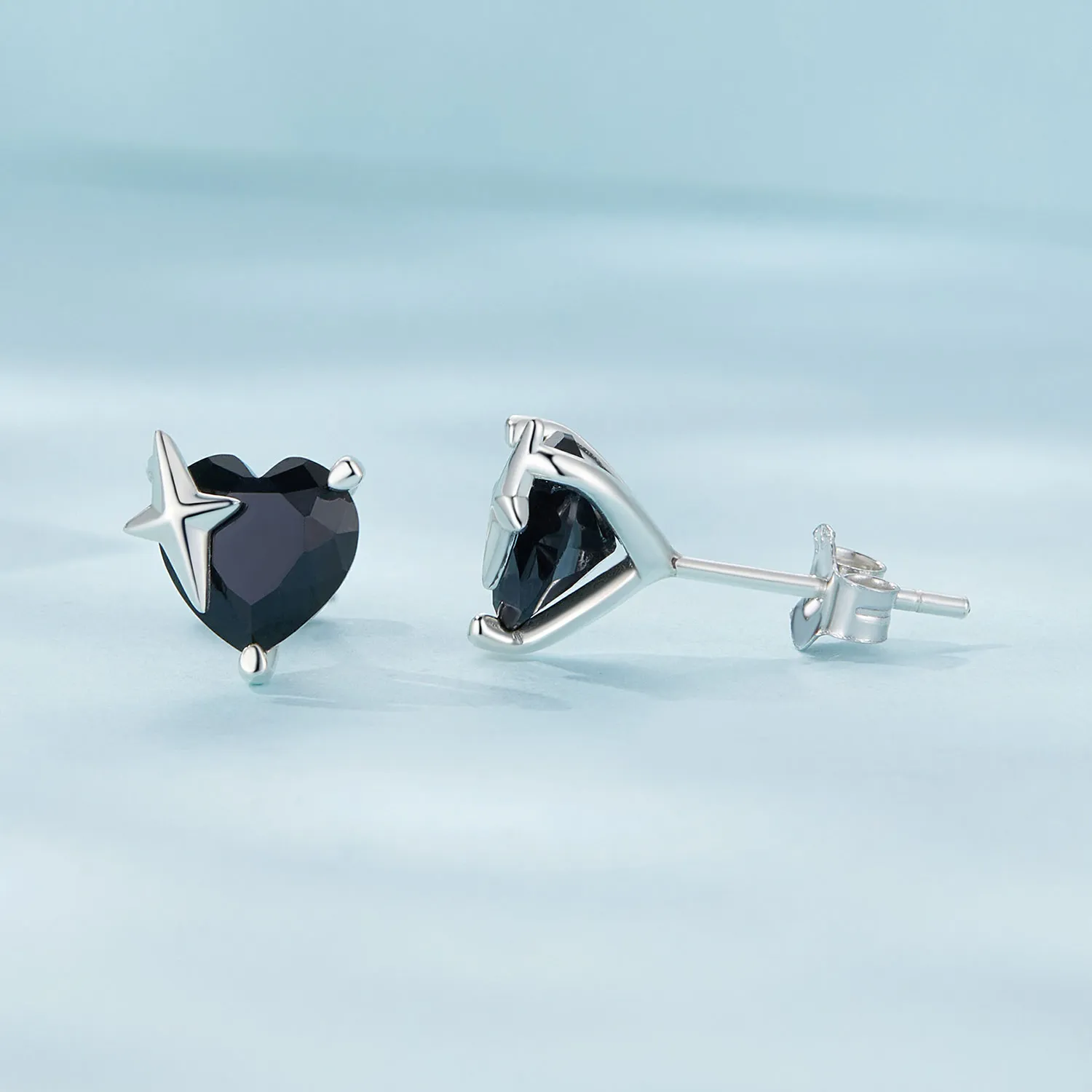 Pandora Style Retro Heart Studs øredobber - SCE1654