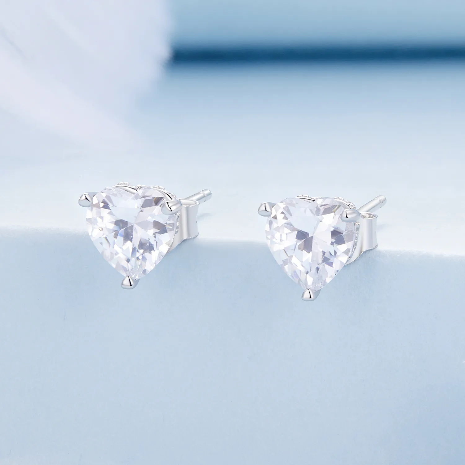 Pandora Style Sparkling Heart Studs øredobber - BSE853