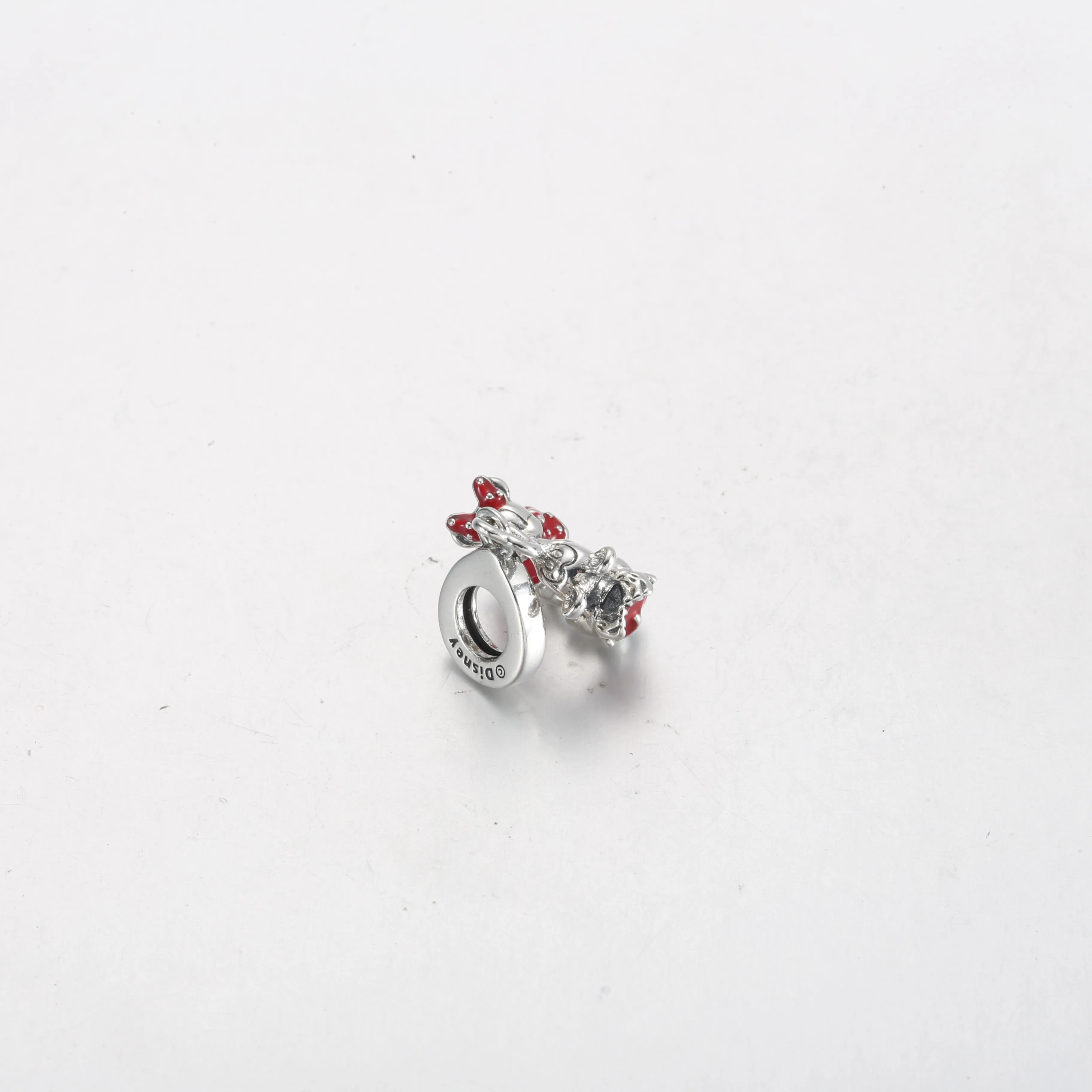 Pandora Disney Mikke Mus og Minni Mus Kyss Hengende Charm - 790075C01