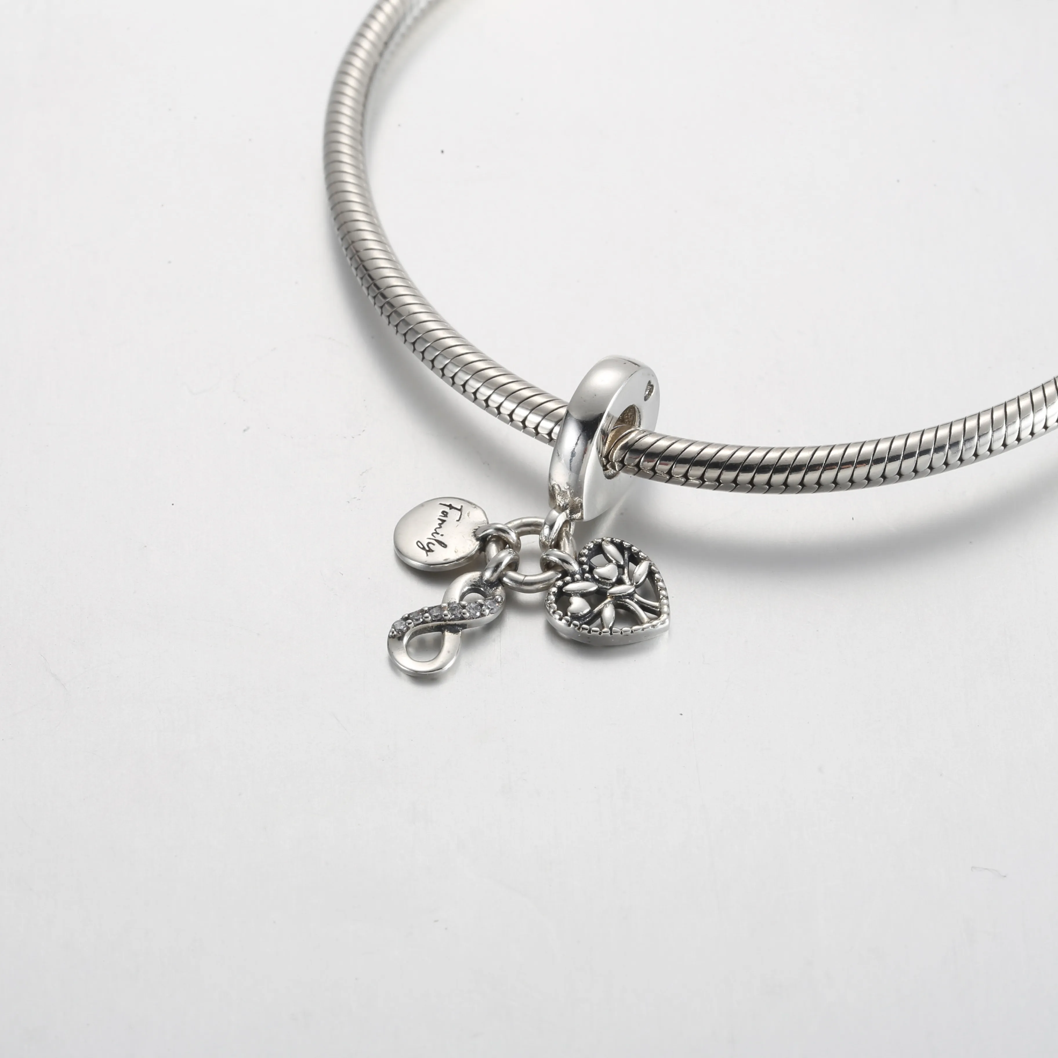 Pandora Familie for Alltid Trippel Hengende Charm - 792201C01