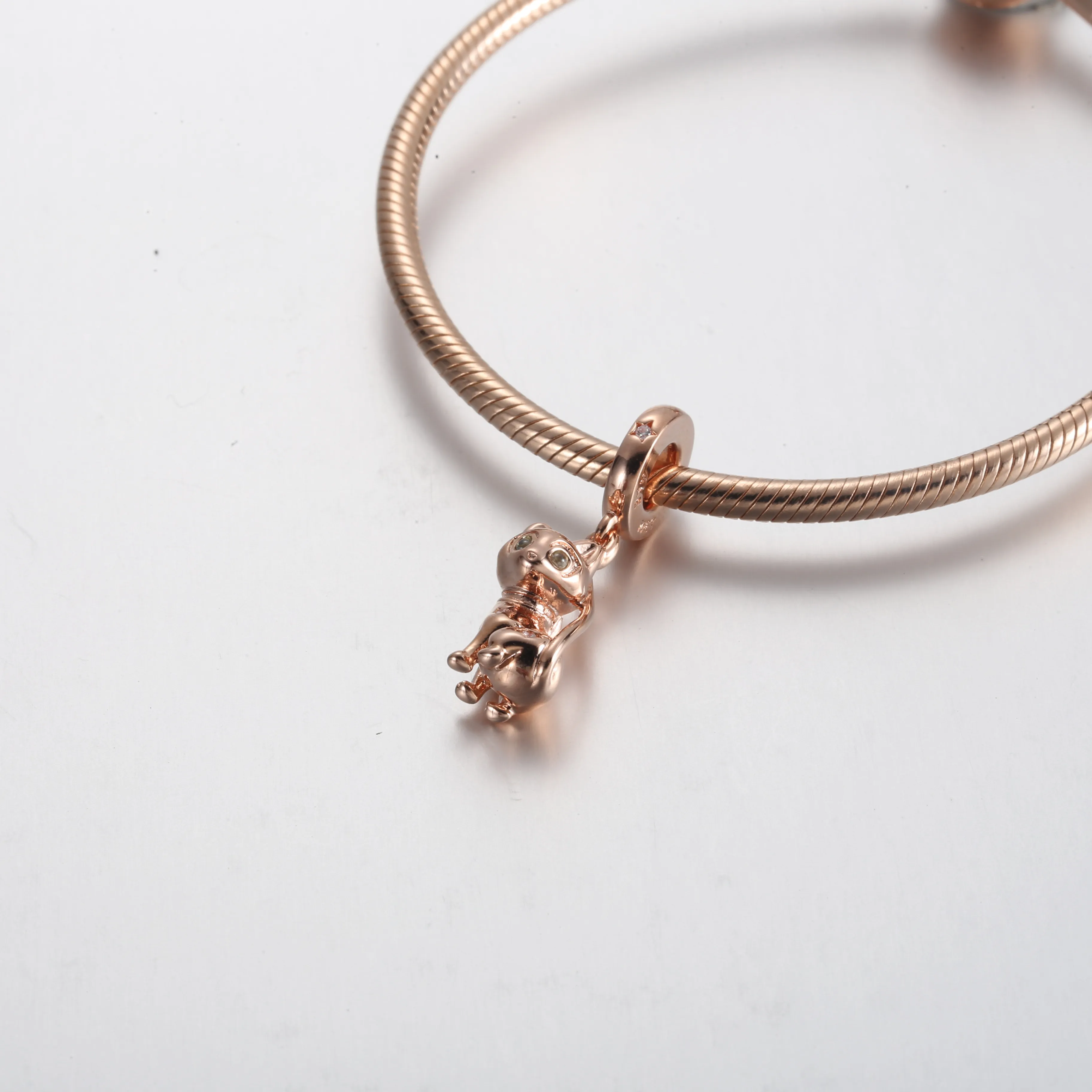 Pandora Funklende Katt Hengende Charm - 782259C01