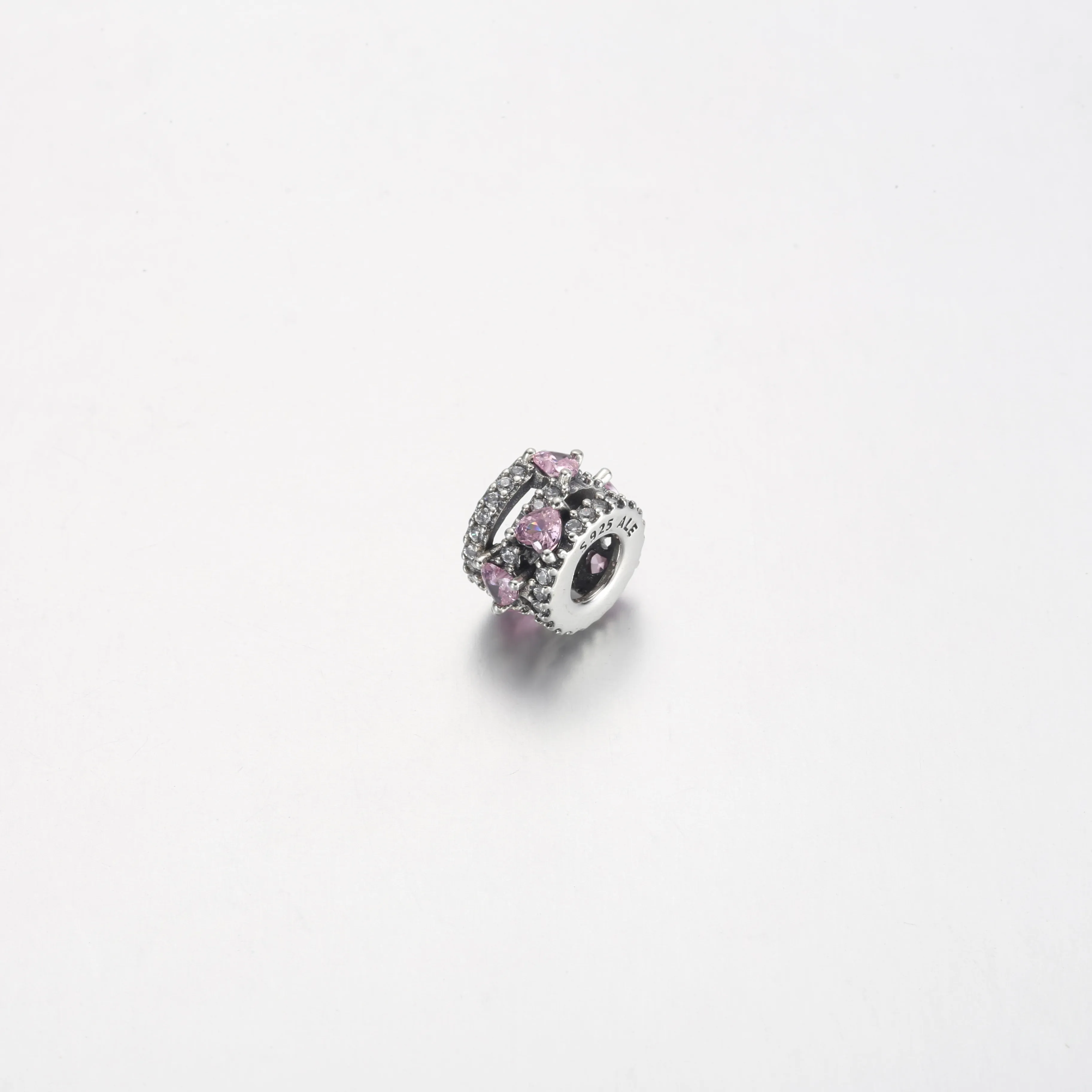 Pandora Funklende Trippel Halo Hjerter Charm - 791161C01