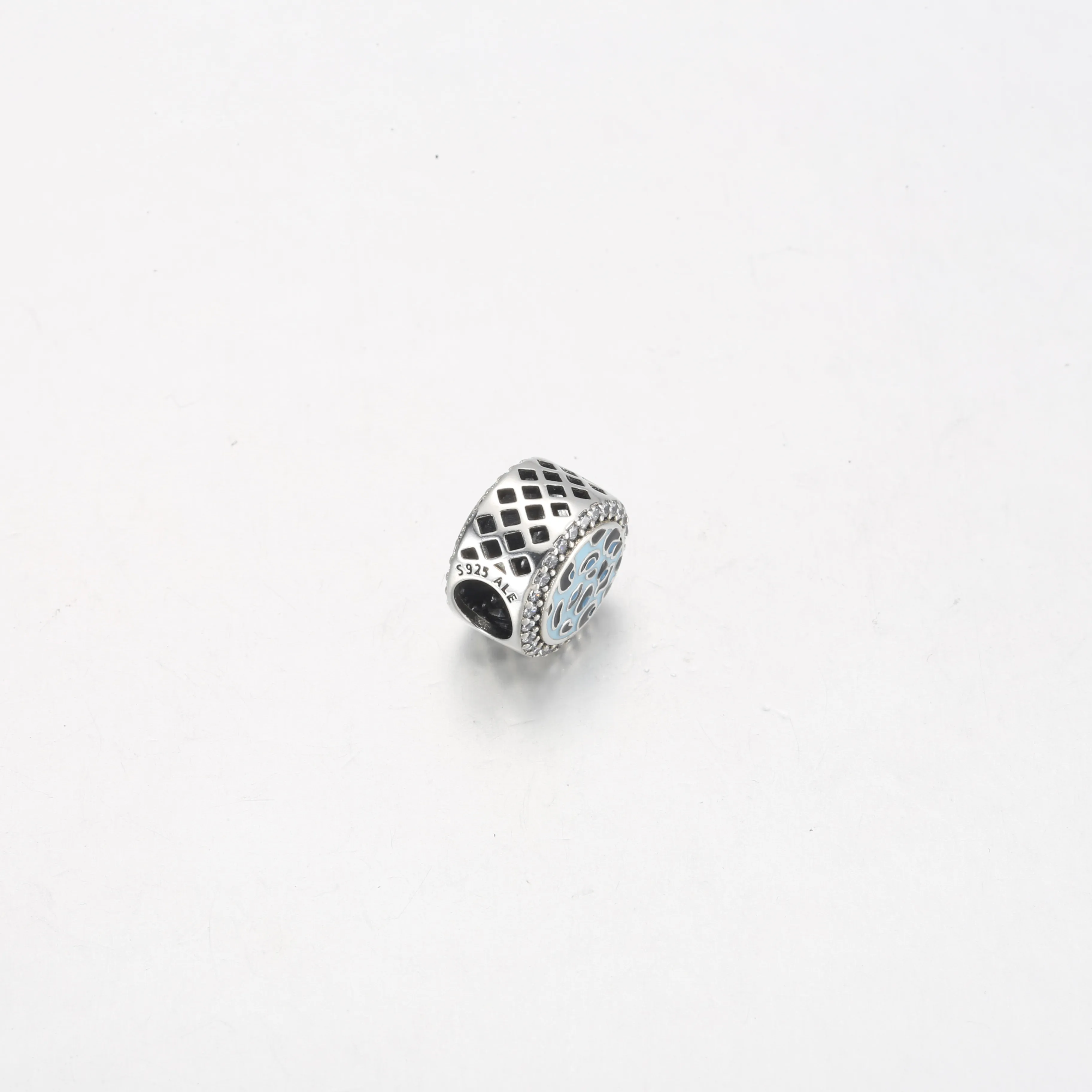 Pandora Leopardprint sterling sølv sjarm med klar cubic zirconia, pastellblå, himmelblå og svart emalje - 792016CZ_E024