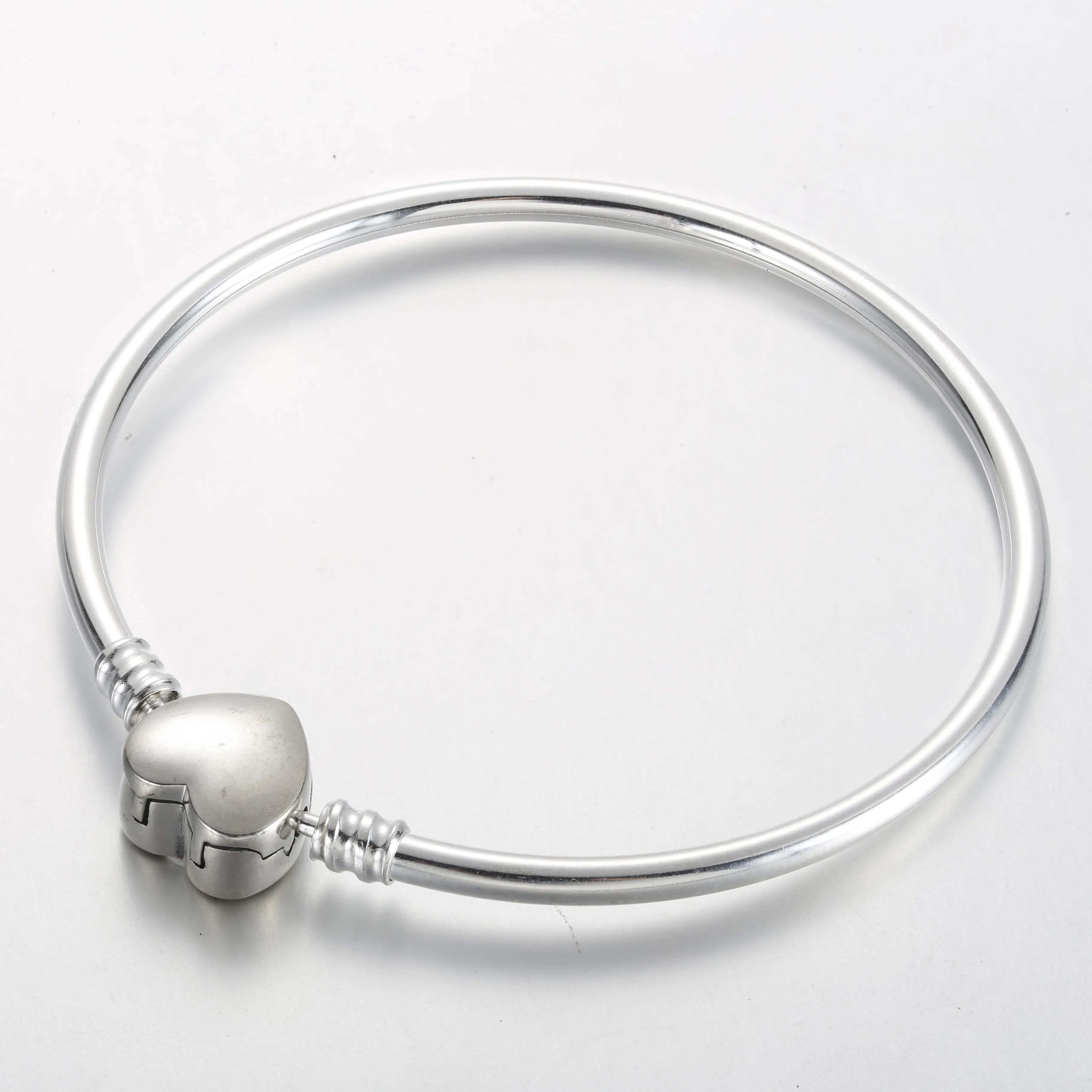 Pandora Moments Sammenflettede Evighet Hjerter Klemme Bangle - 591064C01