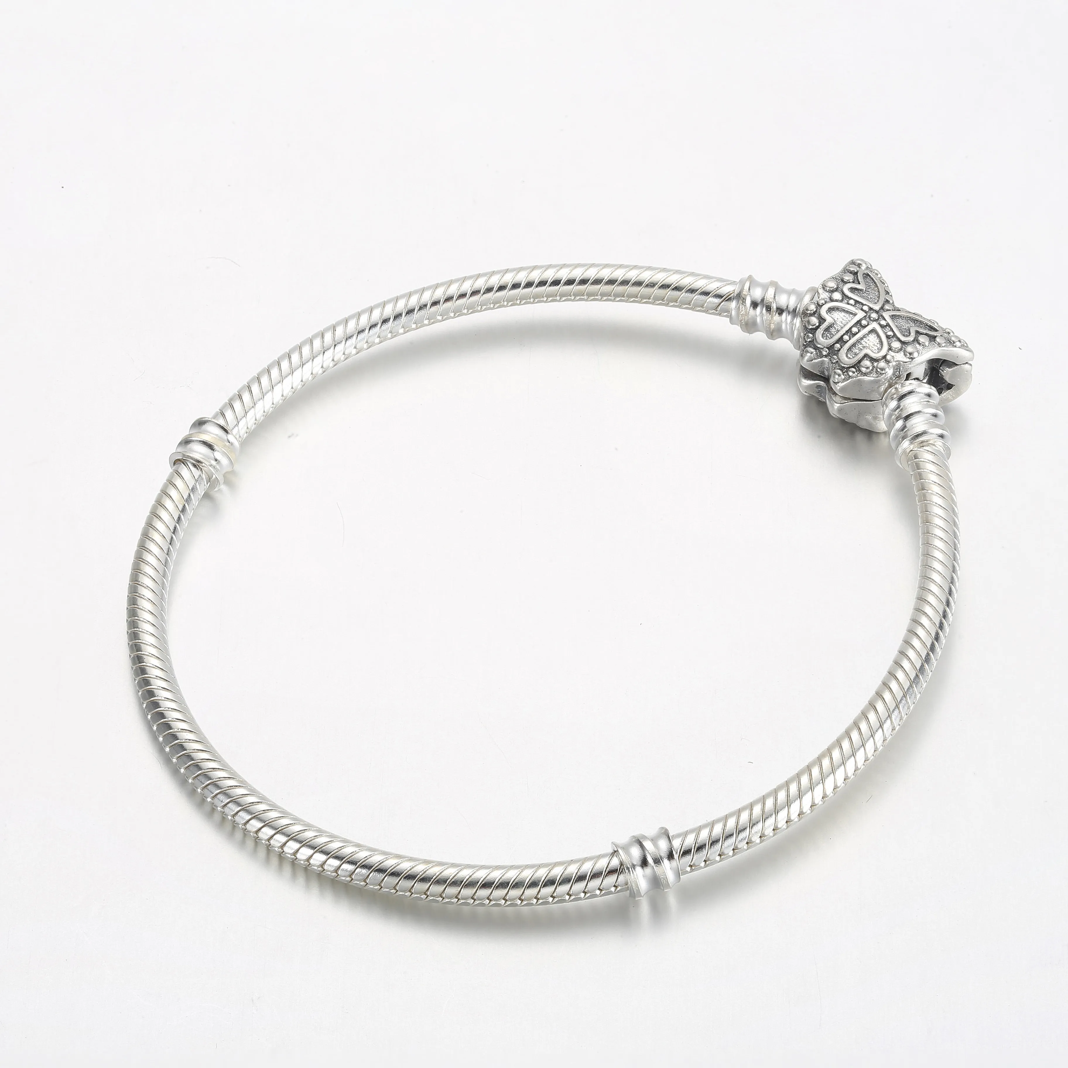 Pandora Moments Butterfly Clasp Snake Chain Bracelet - 590782C01