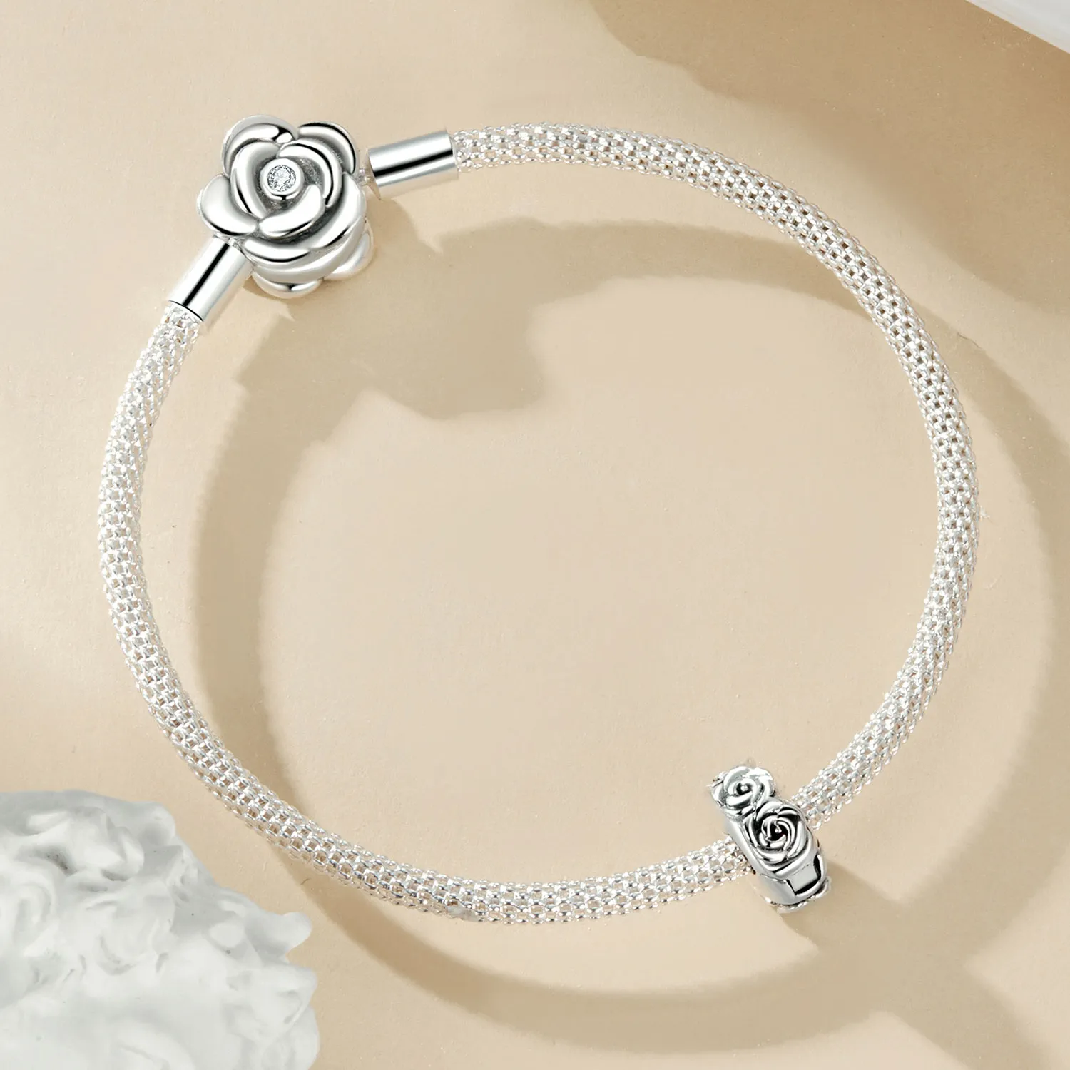 PANDORA Style Rose Positioning Spenne Charm - SCC2706