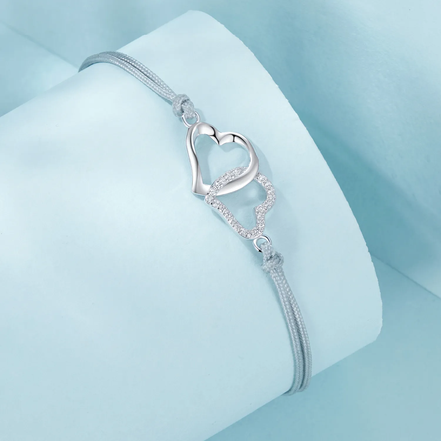 PANDORA Style Interlocking Hearts Armbånd - SCB274