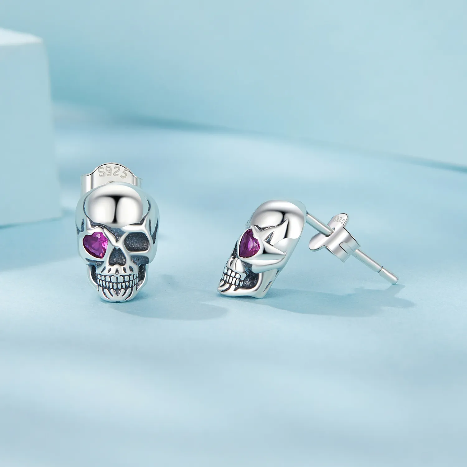 PANDORA Style Skull øredobber - SCE1771