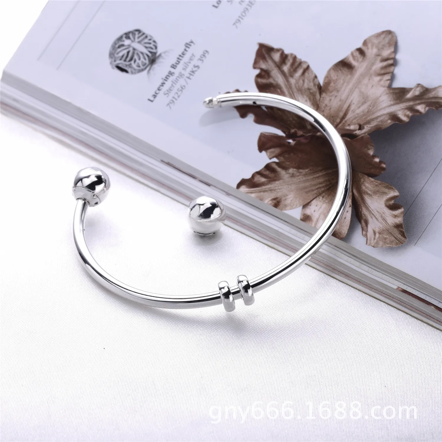 Moments Silver Open Bangle, PANDORA Logo Caps - 596477