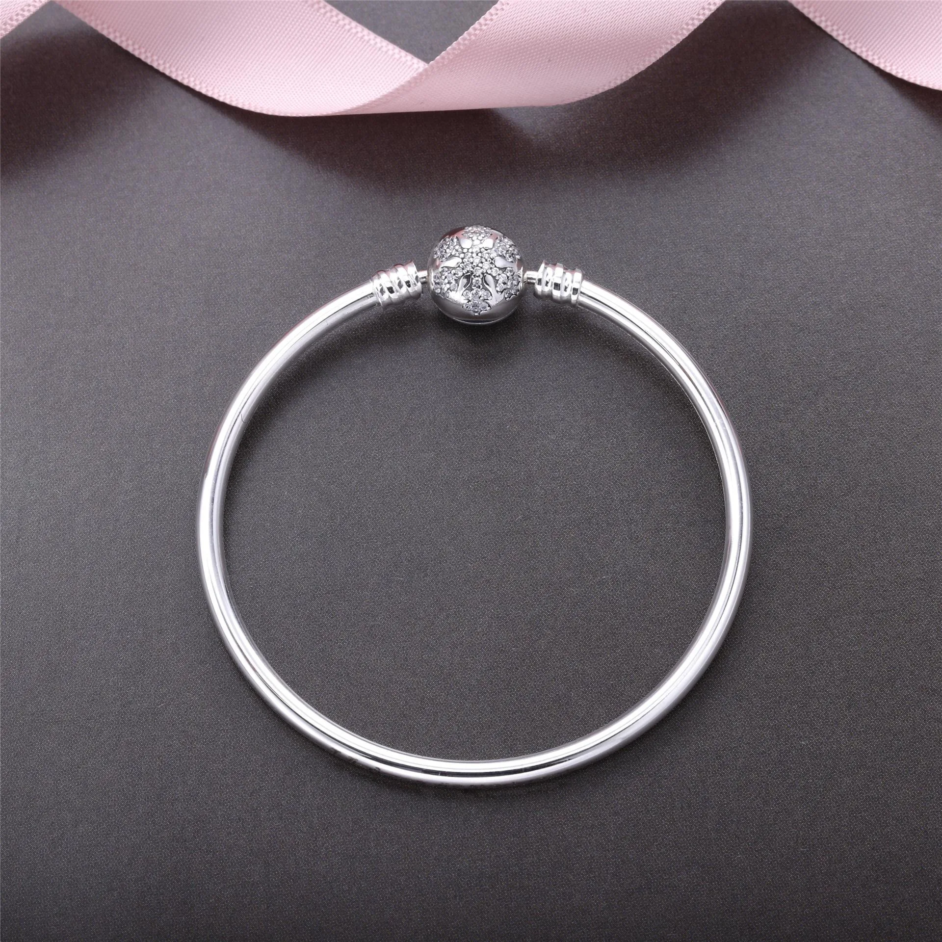 Pandora Snowflake silver bangle with clear cubic zirconia - 590740CZ