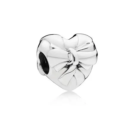 pandora brilliant heart bow charm 797303