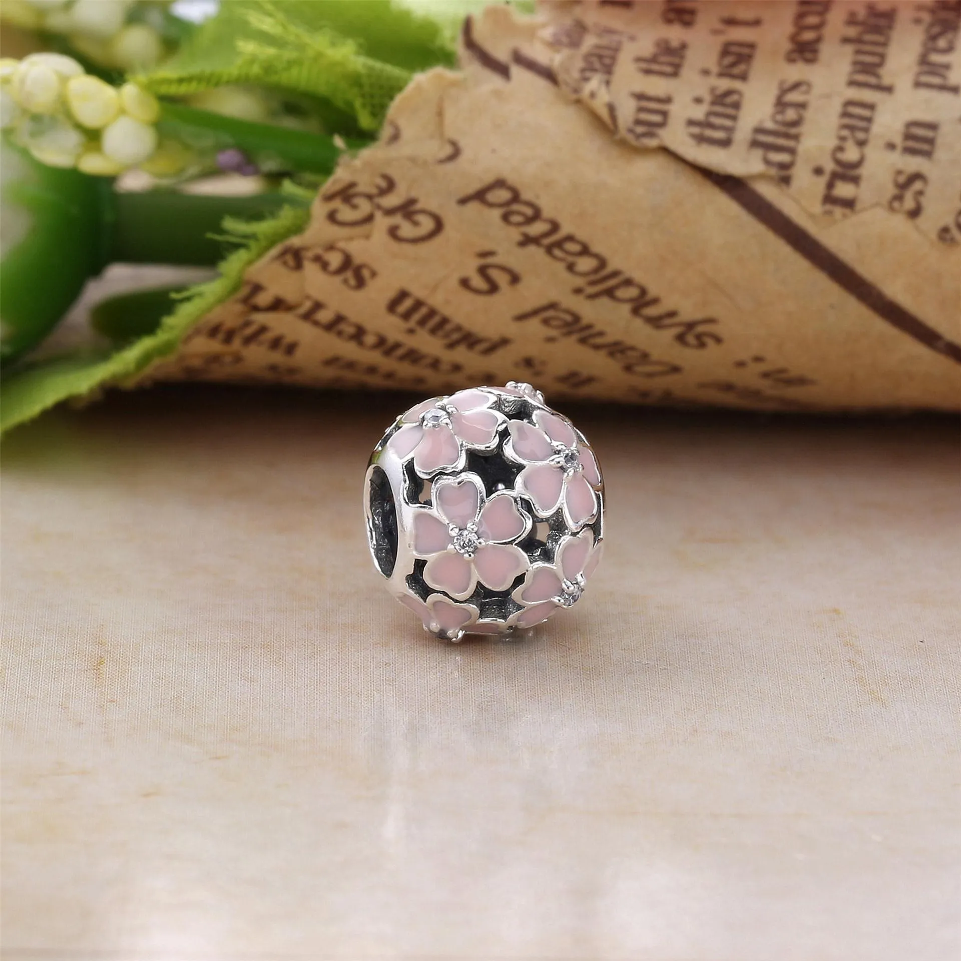 PANDORA Cherry Blossom Clip - 791826EN40