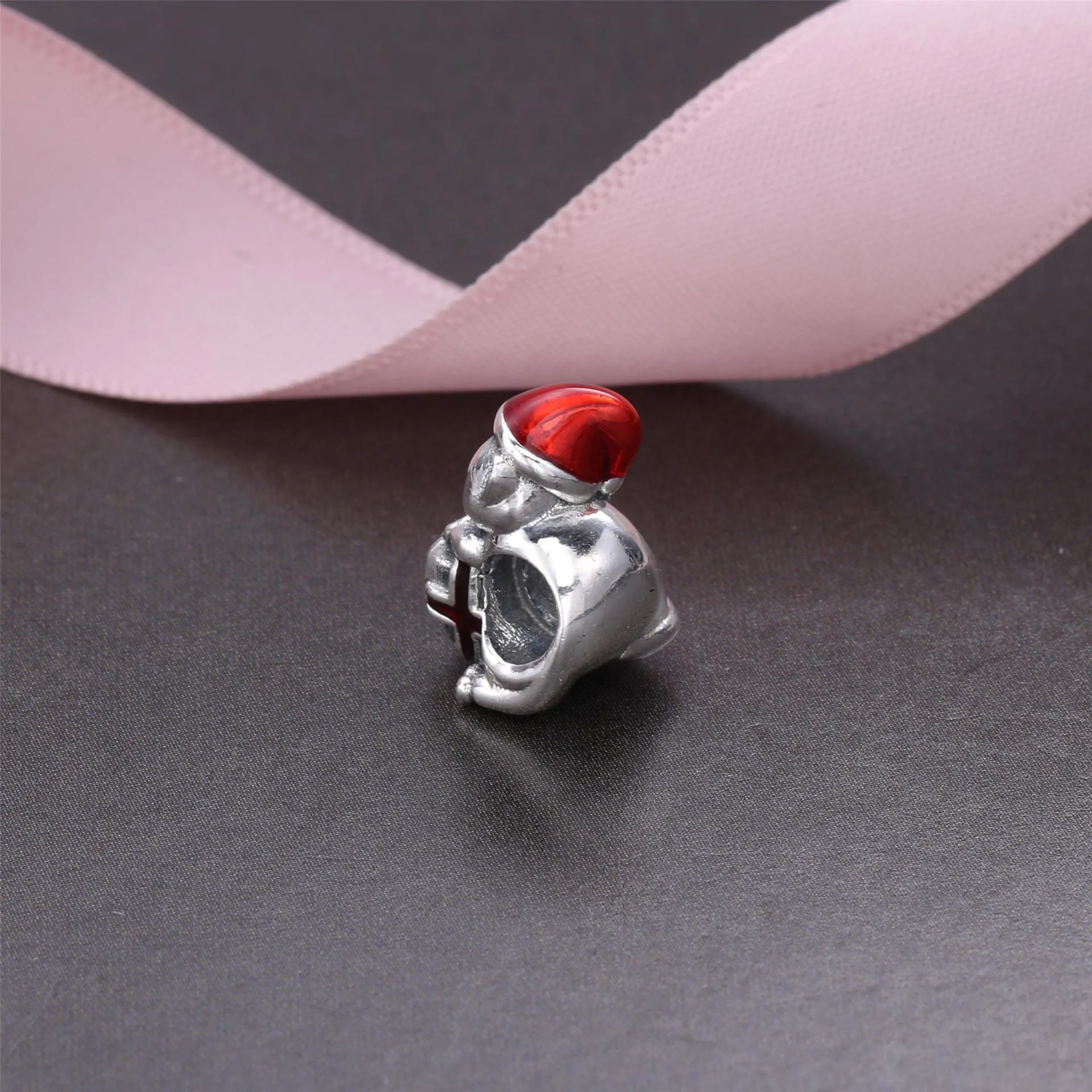 Pandora Christmas kitten silver charm with red enamel - 792007EN39