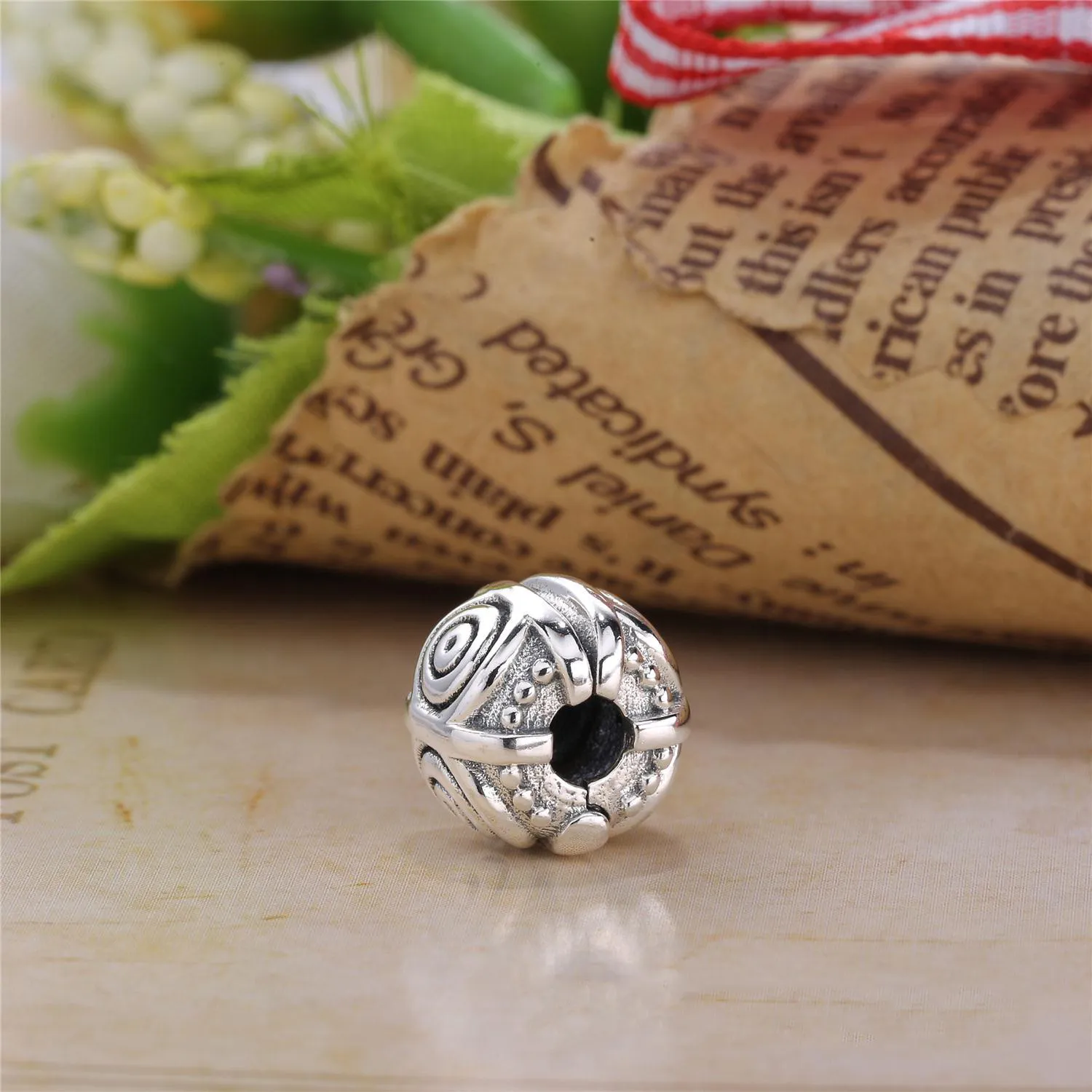 PANDORA Cloud Charm Clip - PW00067-1