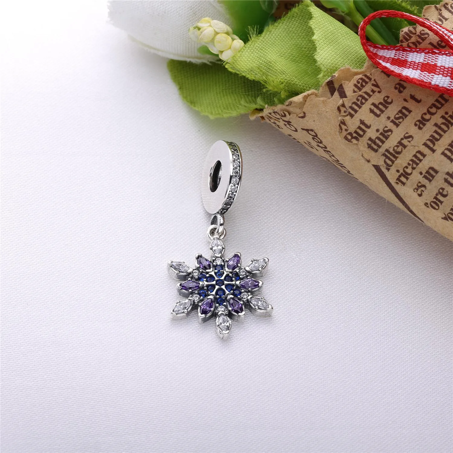 PANDORA Crystallized Snowflake Anheng Charm - 791761nblmx