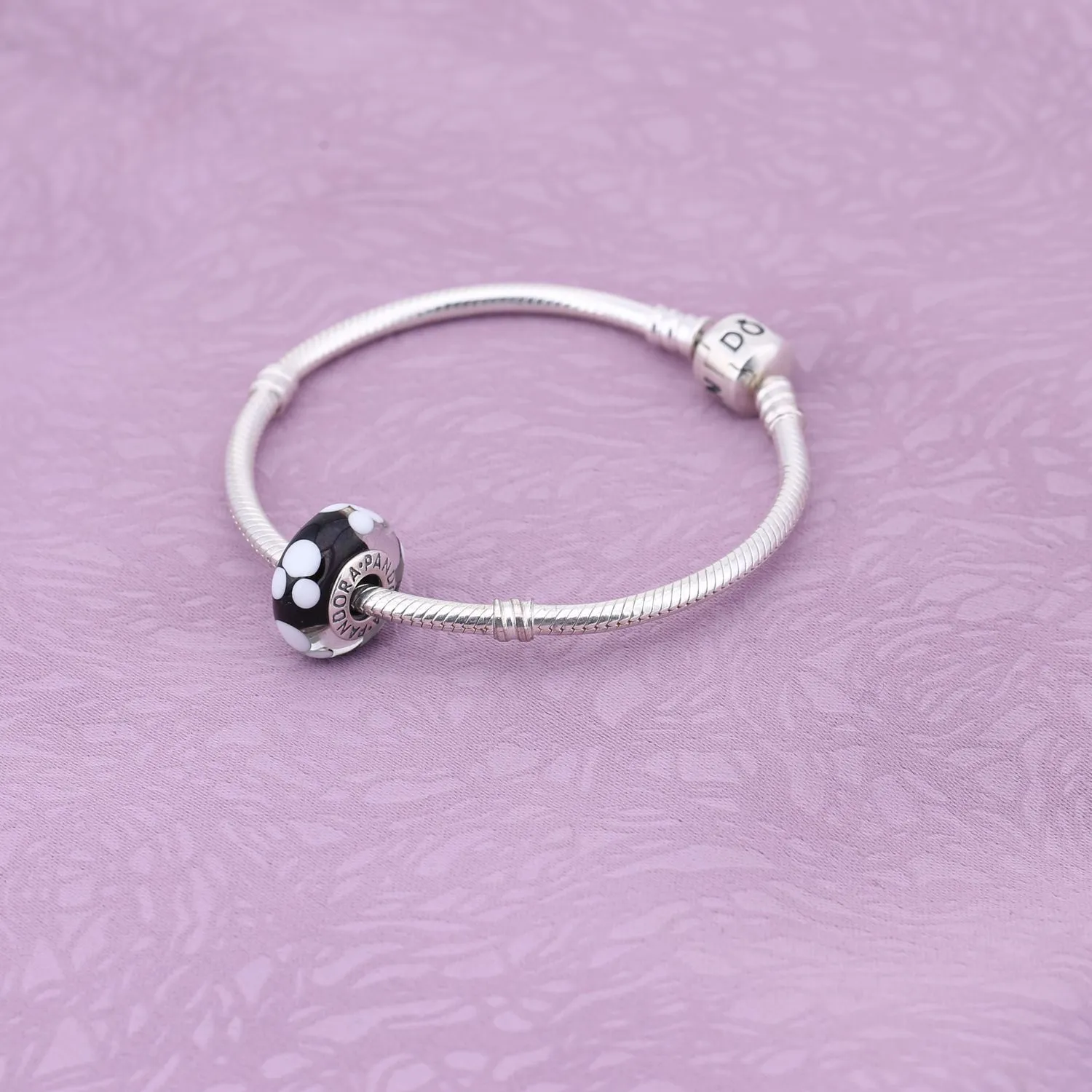 Pandora Disney Mickey silver charm with black and white Murano glass - 791633