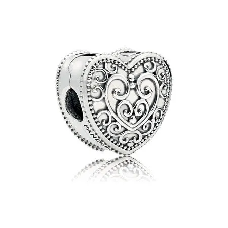 PANDORA Enchanted Heart Clip - 797024