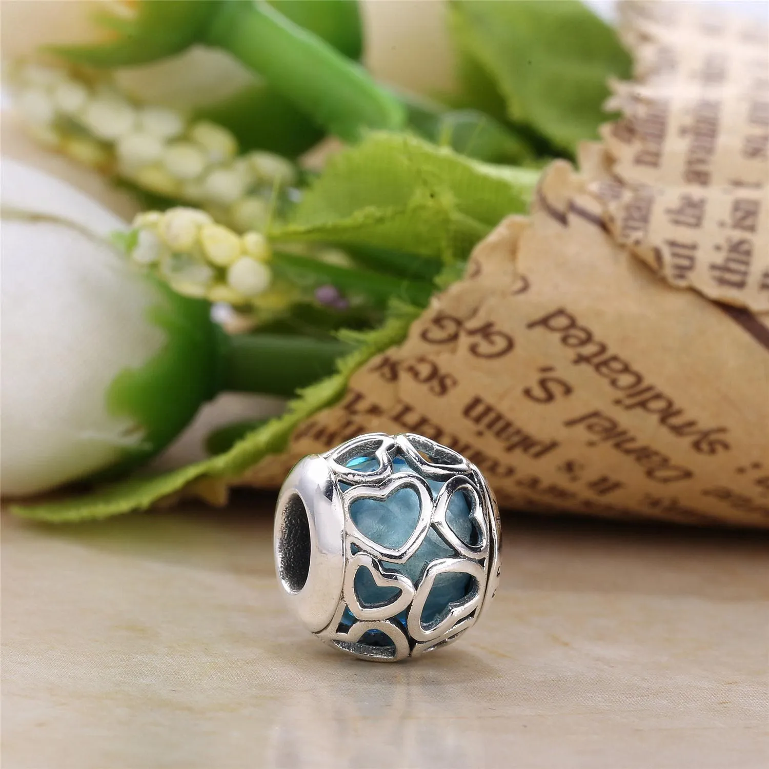 Pandora Heart silver charm with faceted sky blue crystal - 792036NBS