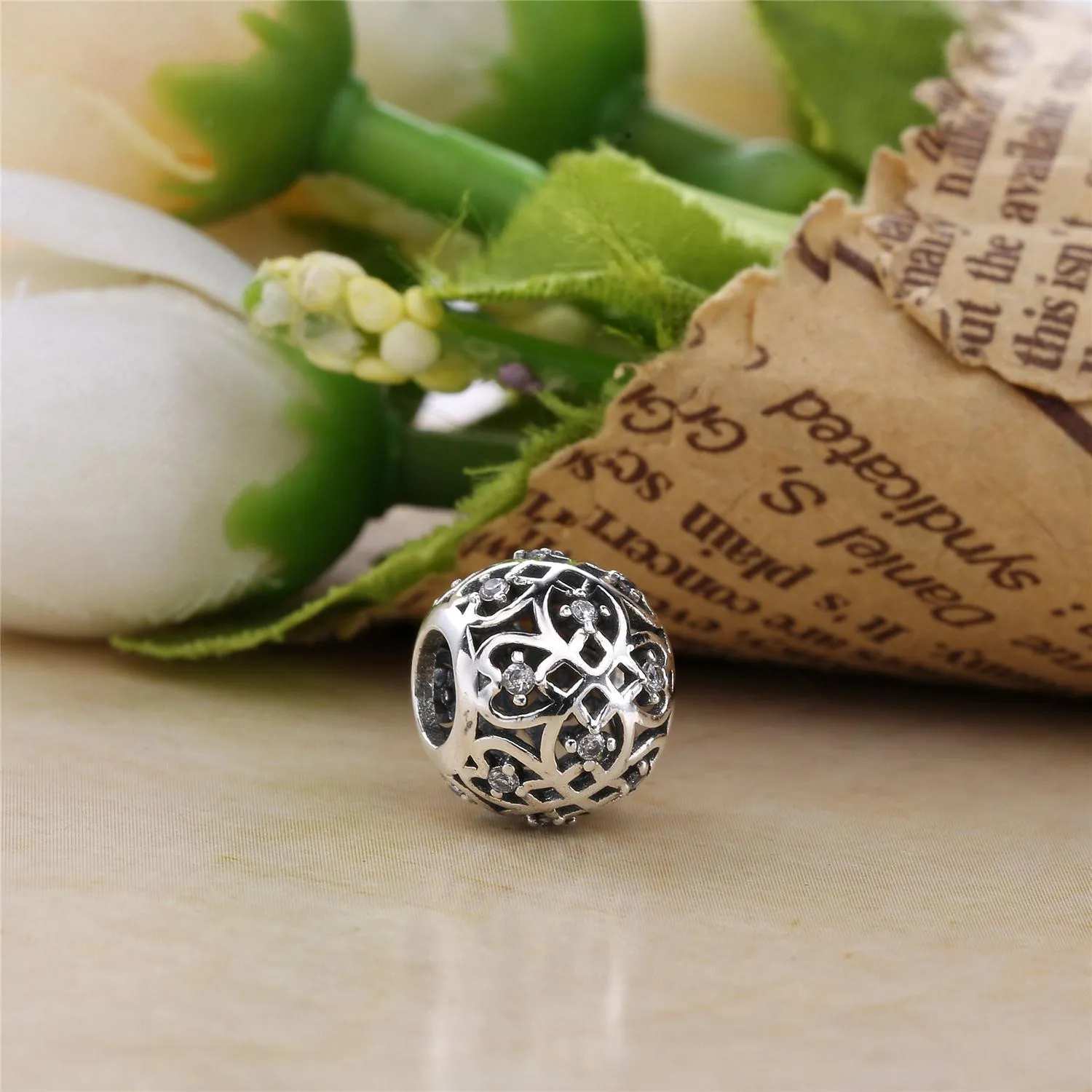 Pandora Intricate Lattice Openwork Charm - 791295CZ