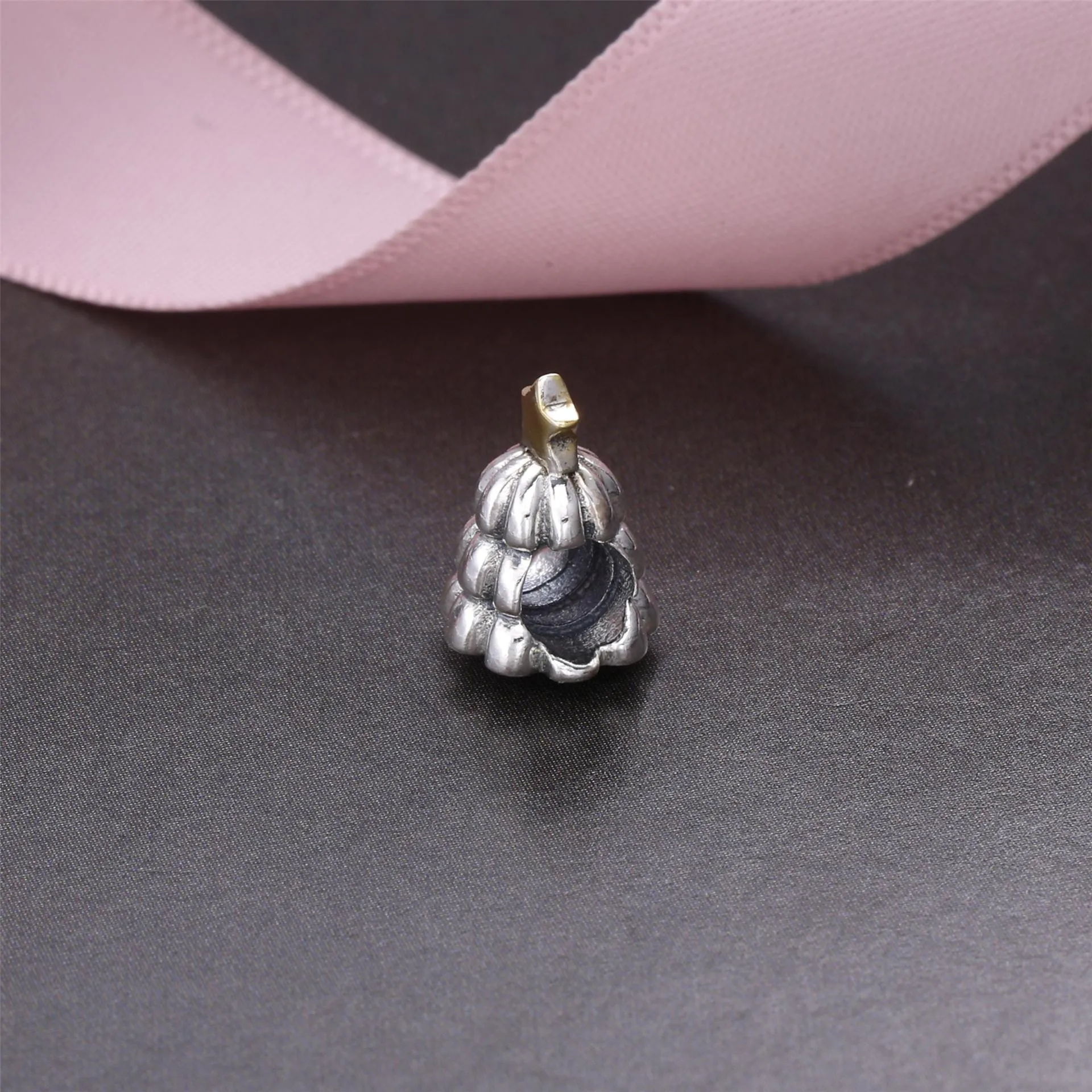 Pandora Juletre, charm - 790365