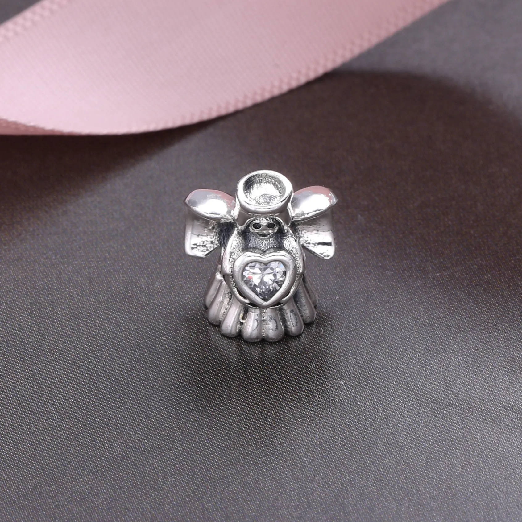 Pandora Kjærlighetens engel Charm - 792010CZ