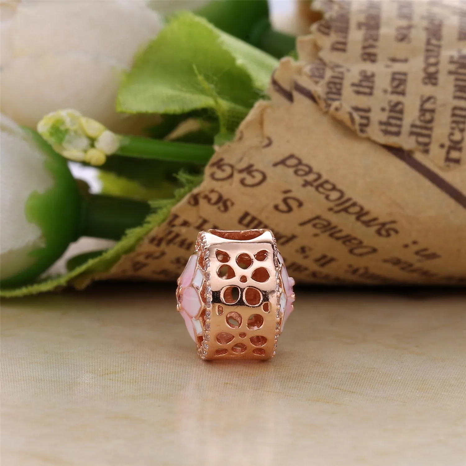 PANDORA Magnolia Bloom Pale Cerise Emalje Rosa CZ Charm - 792085PCZA