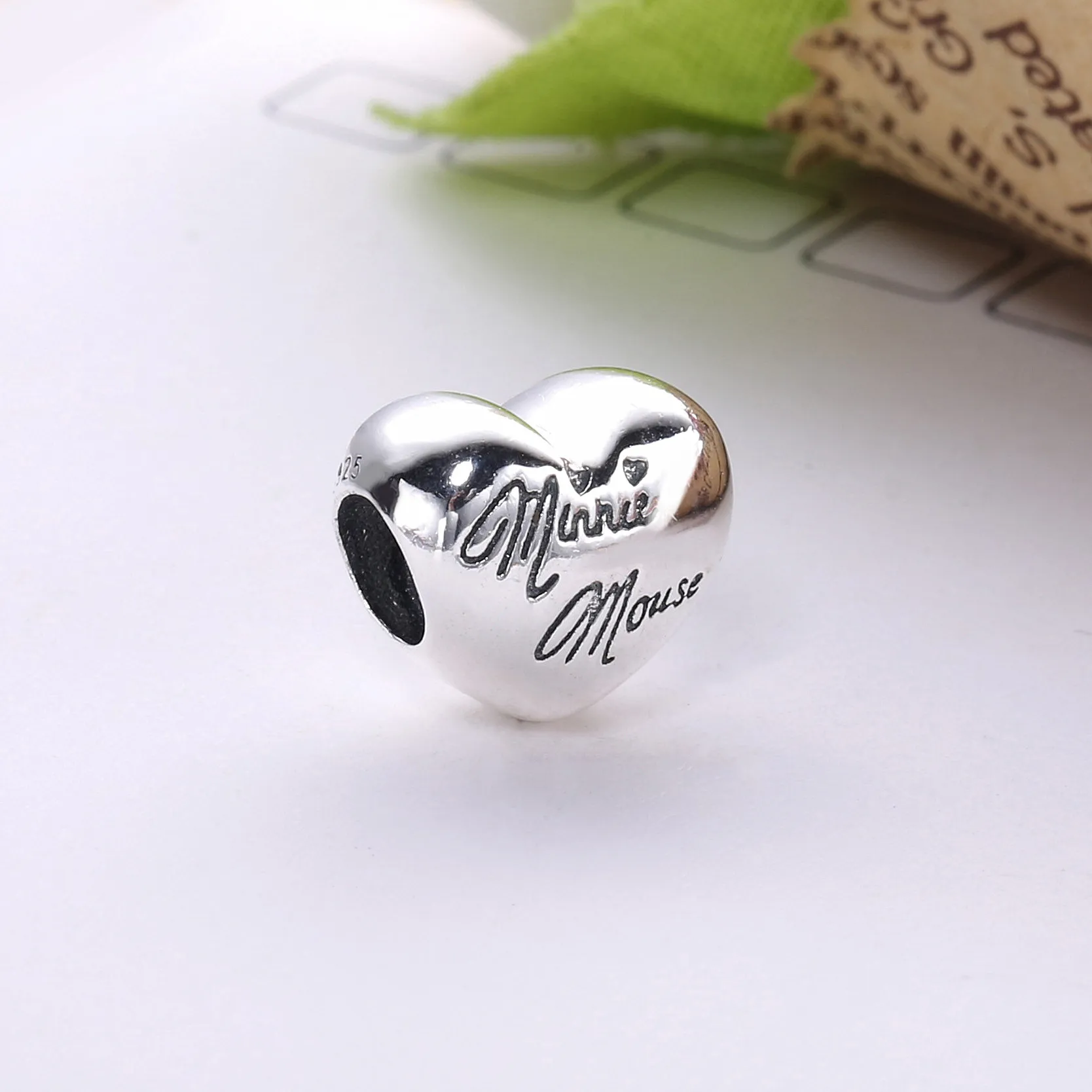 PANDORA Mikke Mus Signature Charm - 7501057370325P