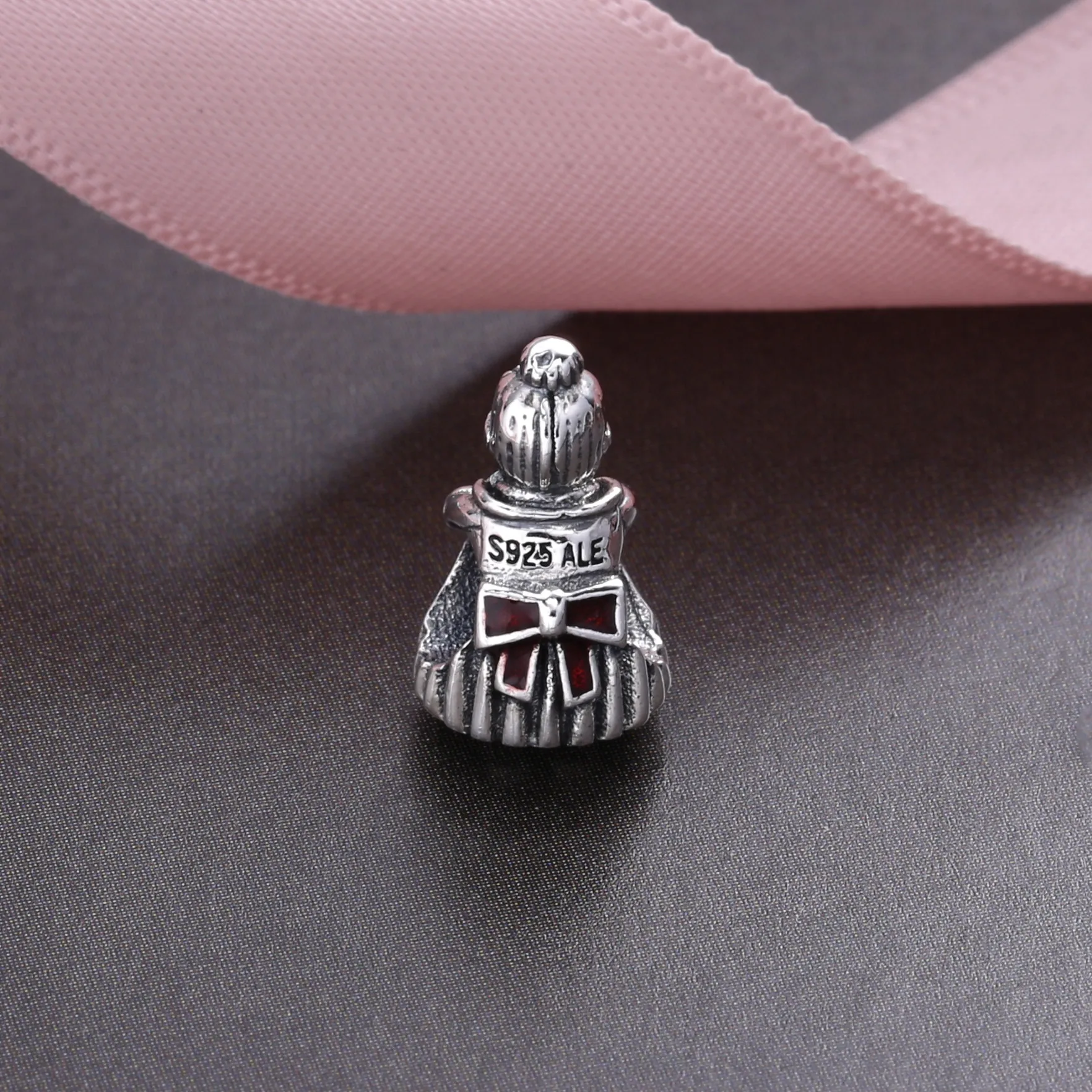 PANDORA Mrs Christmas Charm - 792005no07